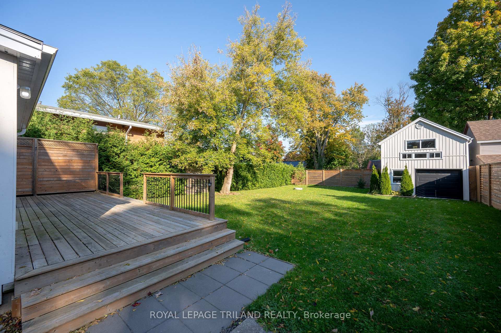 Photo 39 of 242 Hastings Street, North Middlesex, Parkhill — HOMEH