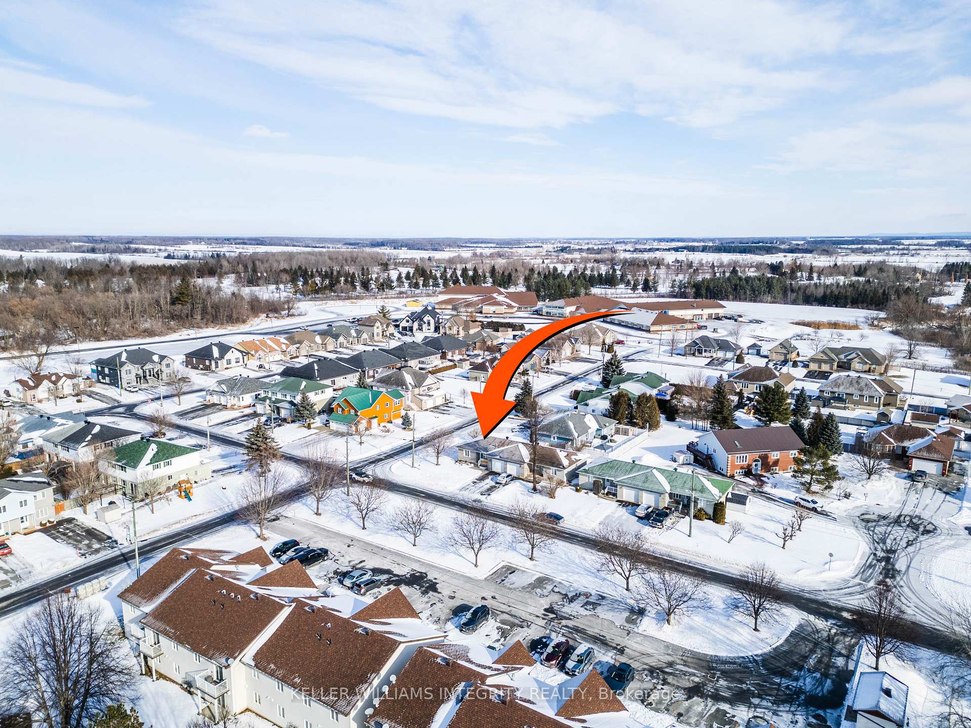 Photo 5 of 57 Sandfield Avenue N, North Glengarry, Alexandria — HOMEH