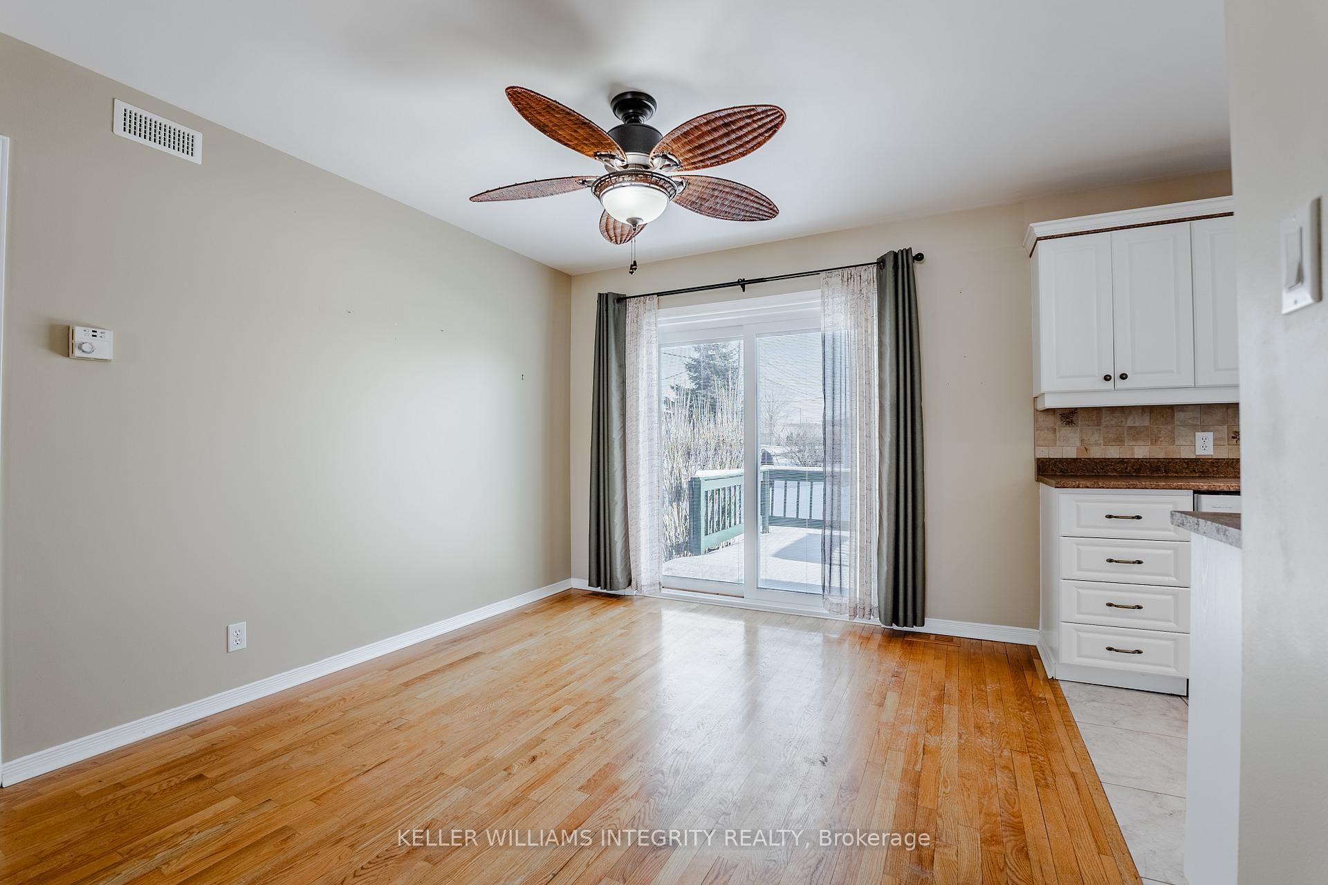 Photo 10 of 57 Sandfield Avenue N, North Glengarry, Alexandria — HOMEH