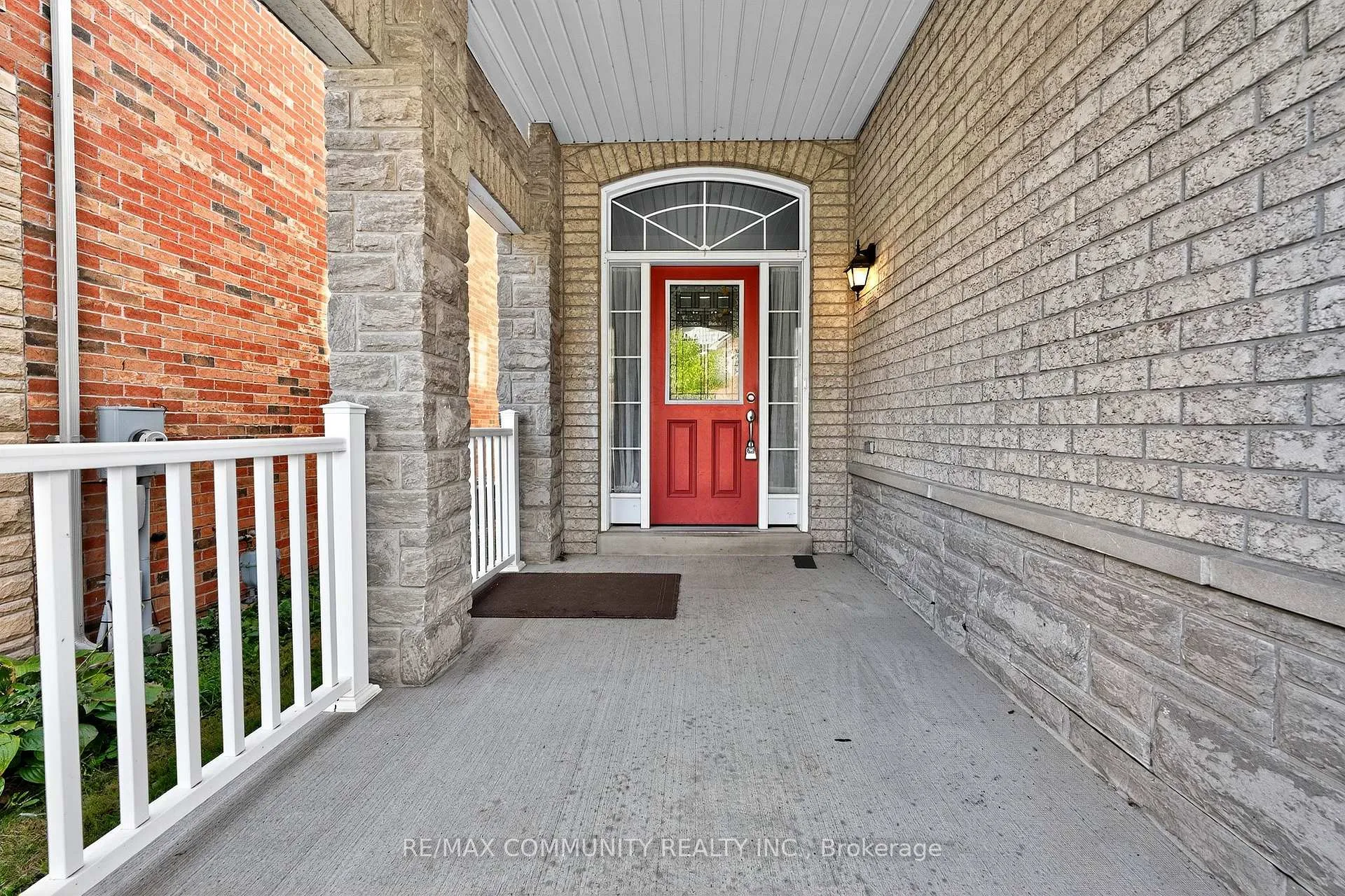 Photo 2 of 775 Mccue Drive, Oshawa, Taunton — HOMEH