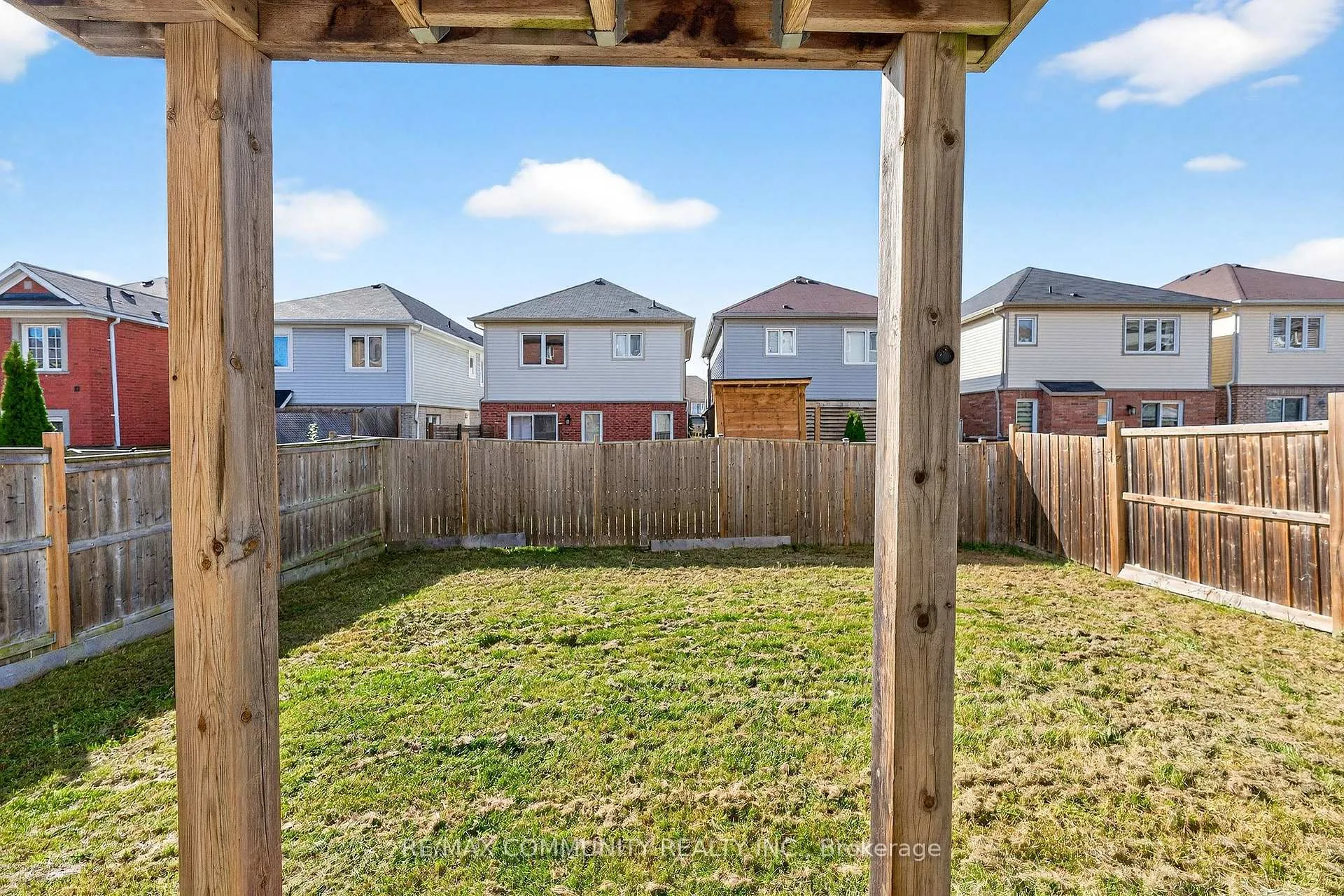Photo 39 of 775 Mccue Drive, Oshawa, Taunton — HOMEH