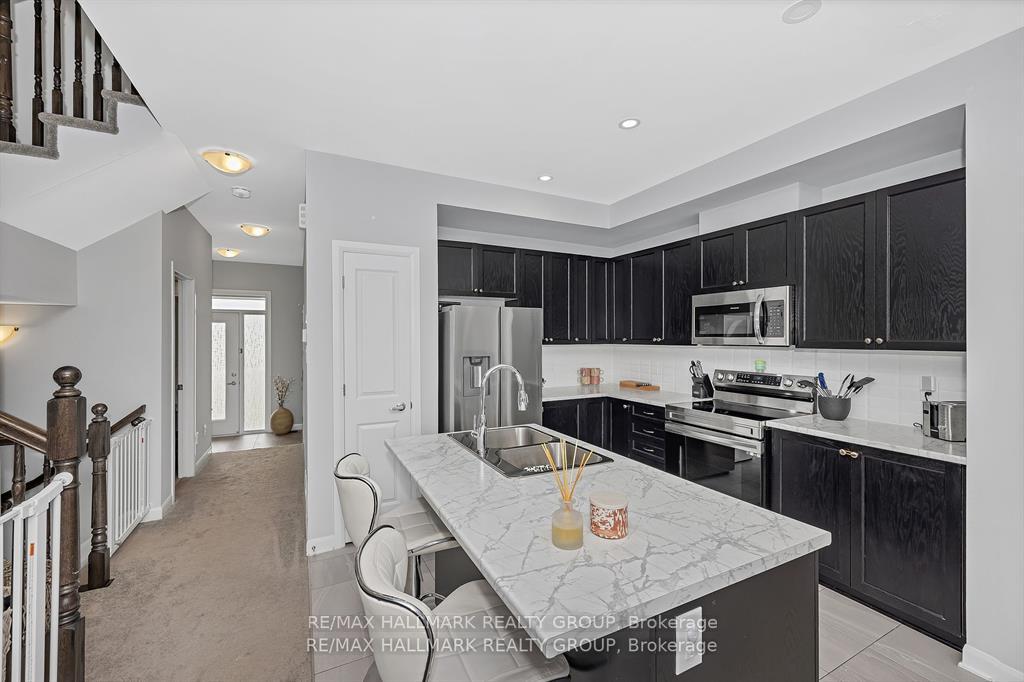 Photo 8 of 568 Prominence Way, Ottawa, Avalon East — HOMEH