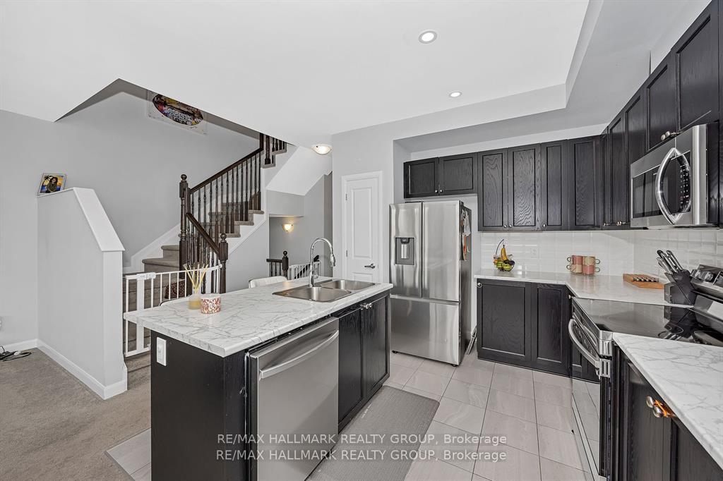 Photo 9 of 568 Prominence Way, Ottawa, Avalon East — HOMEH