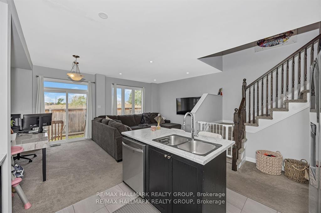 Photo 10 of 568 Prominence Way, Ottawa, Avalon East — HOMEH