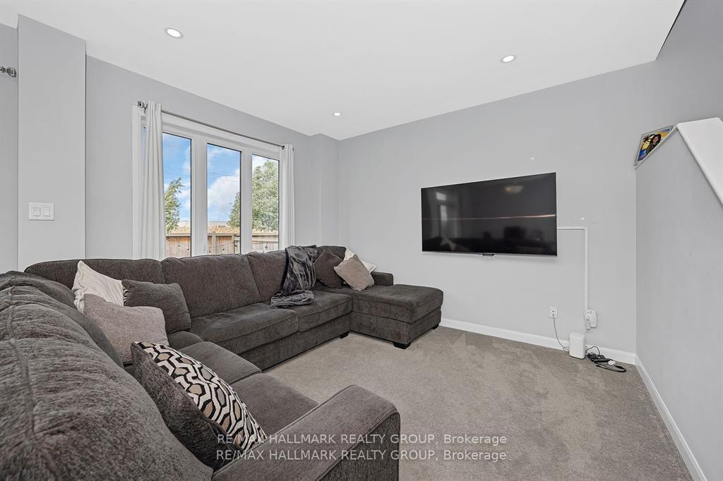 Photo 14 of 568 Prominence Way, Ottawa, Avalon East — HOMEH