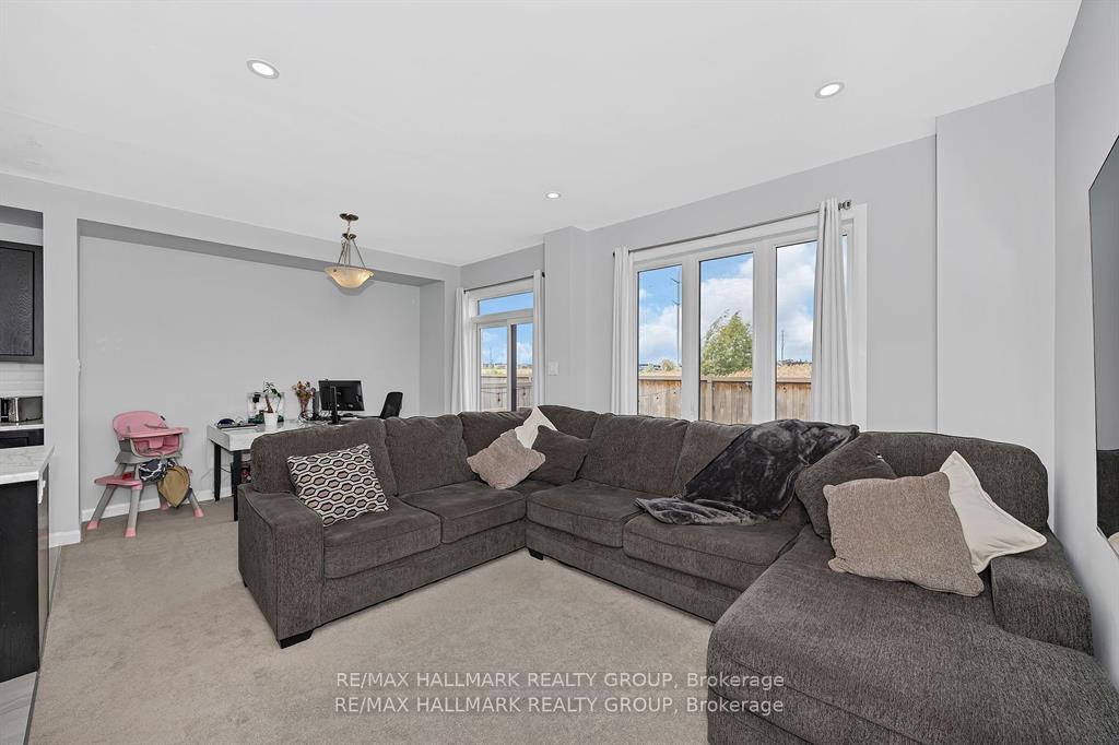 Photo 15 of 568 Prominence Way, Ottawa, Avalon East — HOMEH