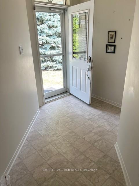 Photo 2 of 1 Henderson Crescent, New Tecumseth, Alliston — HOMEH