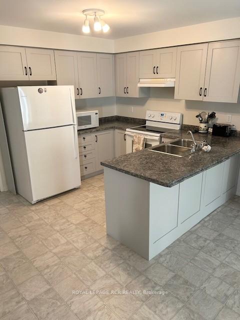 Photo 5 of 1 Henderson Crescent, New Tecumseth, Alliston — HOMEH