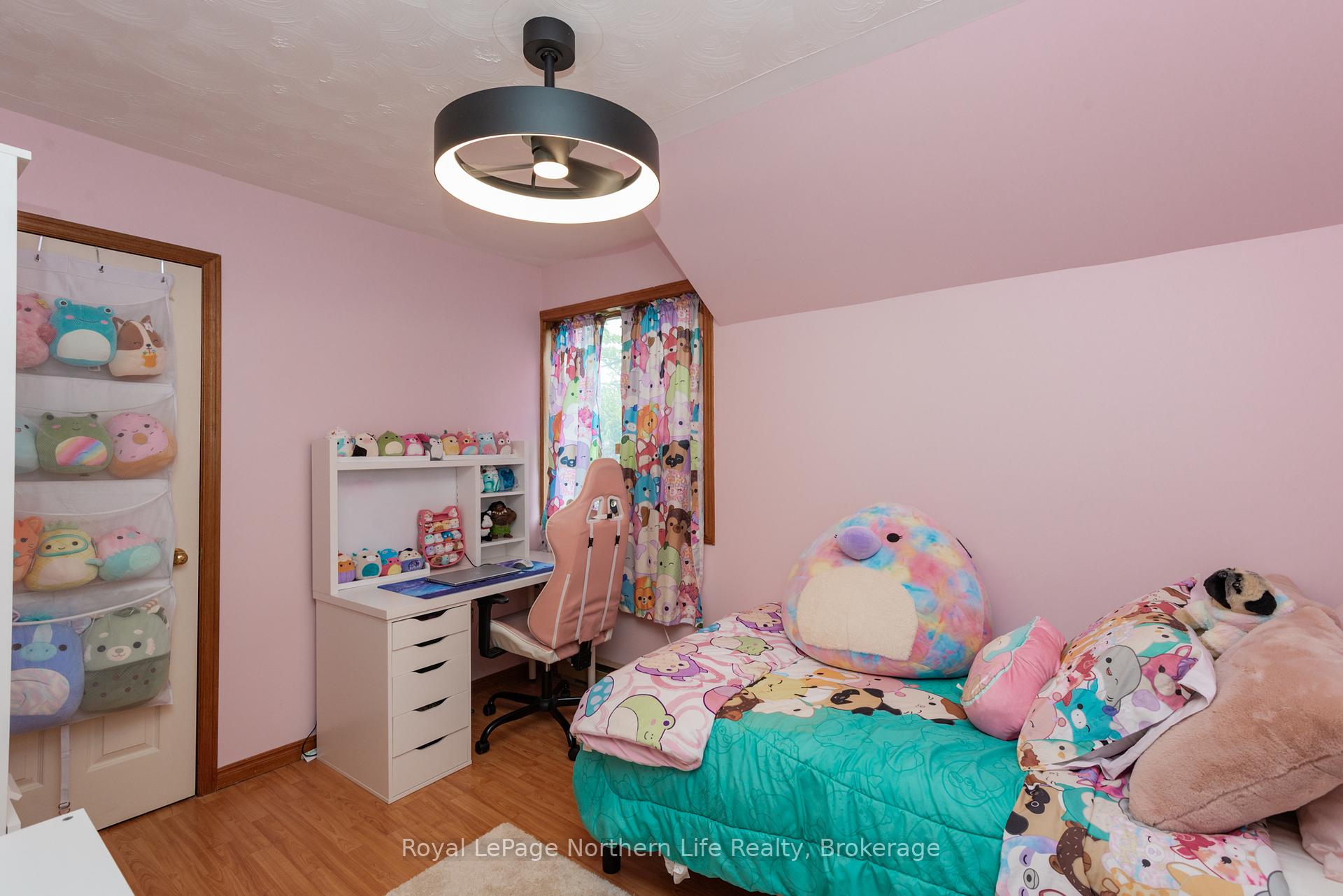 Photo 18 of 305 Pearce Street, North Bay, Airport — HOMEH