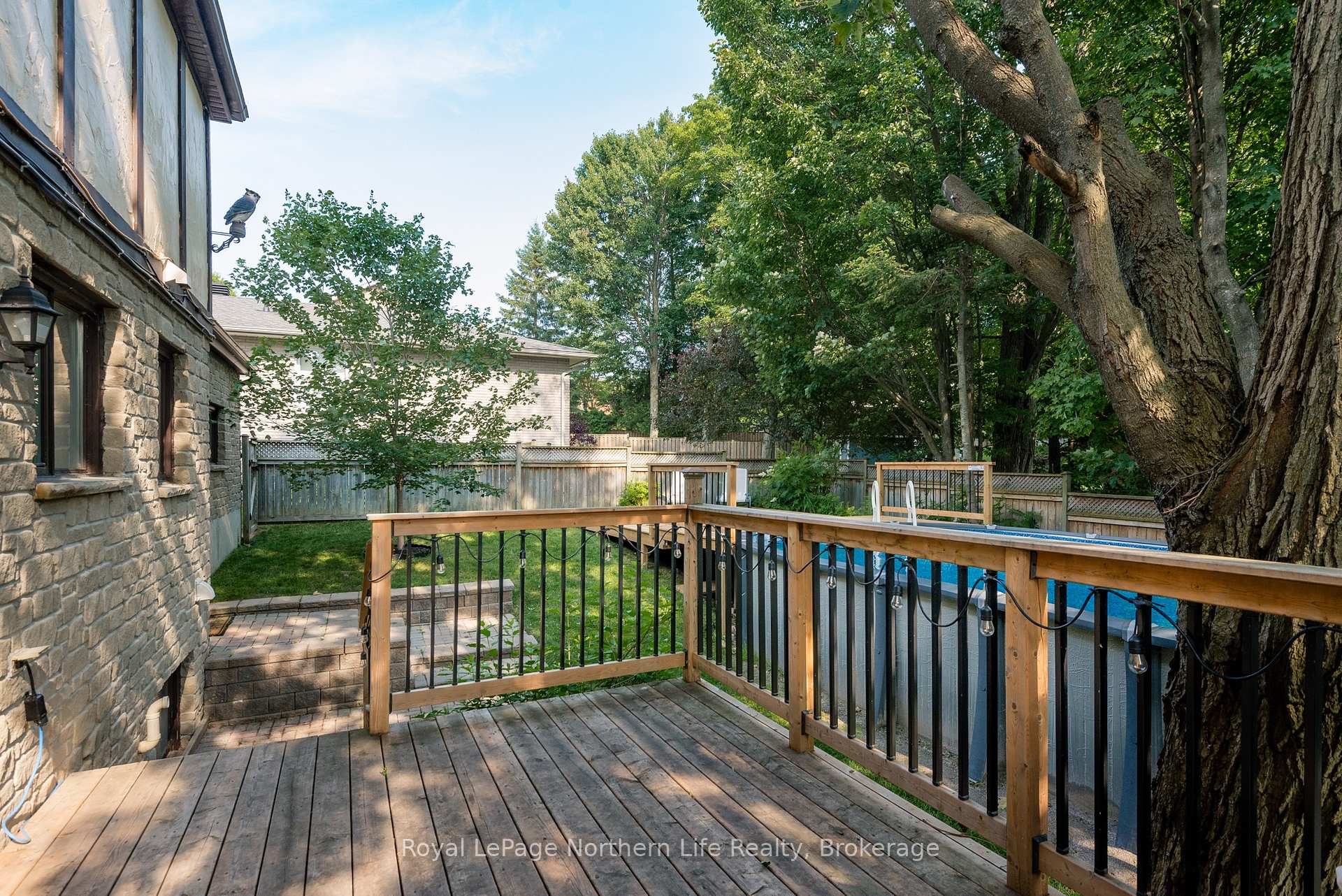 Photo 45 of 305 Pearce Street, North Bay, Airport — HOMEH