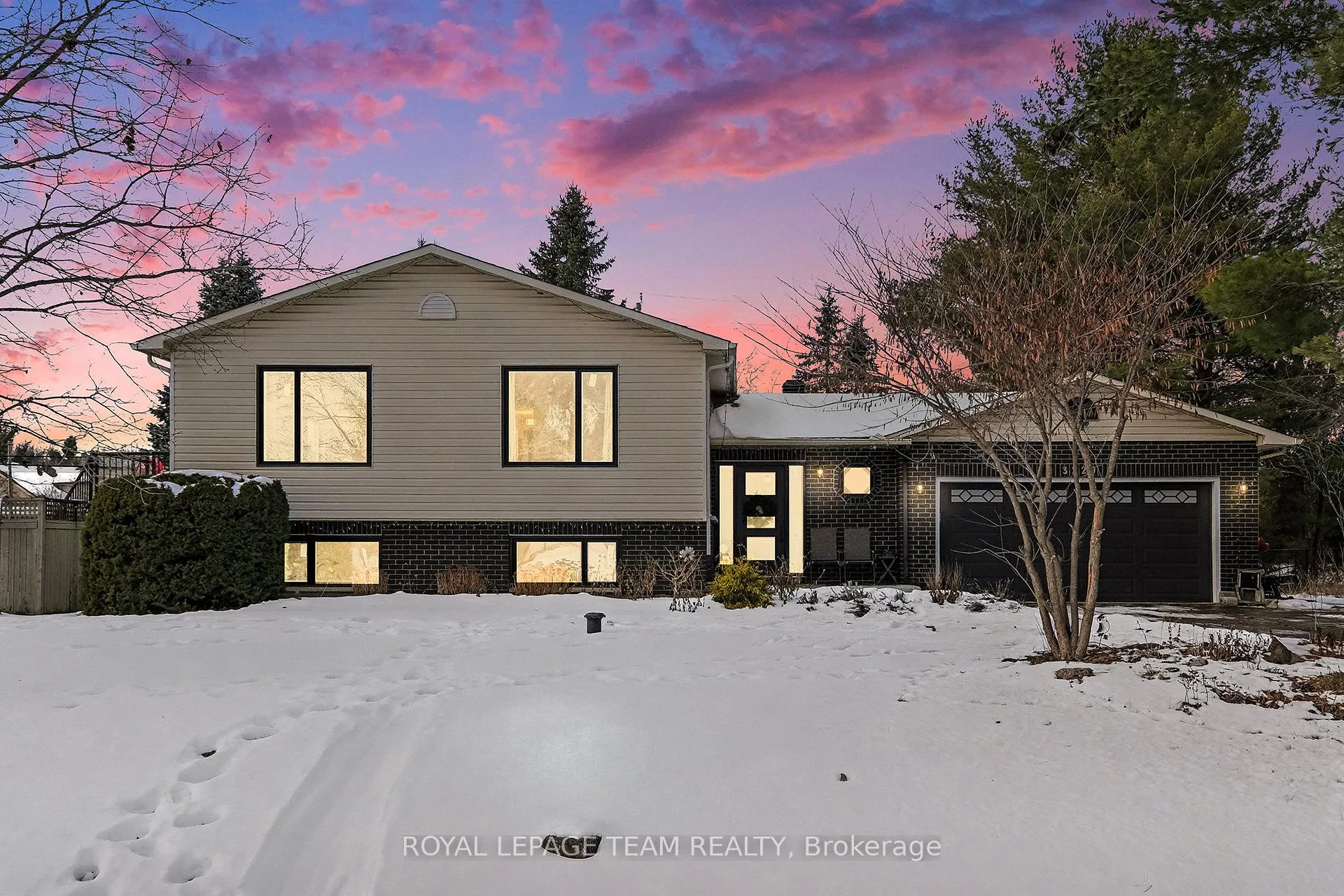 Front of 3229 Wild Cherry Drive