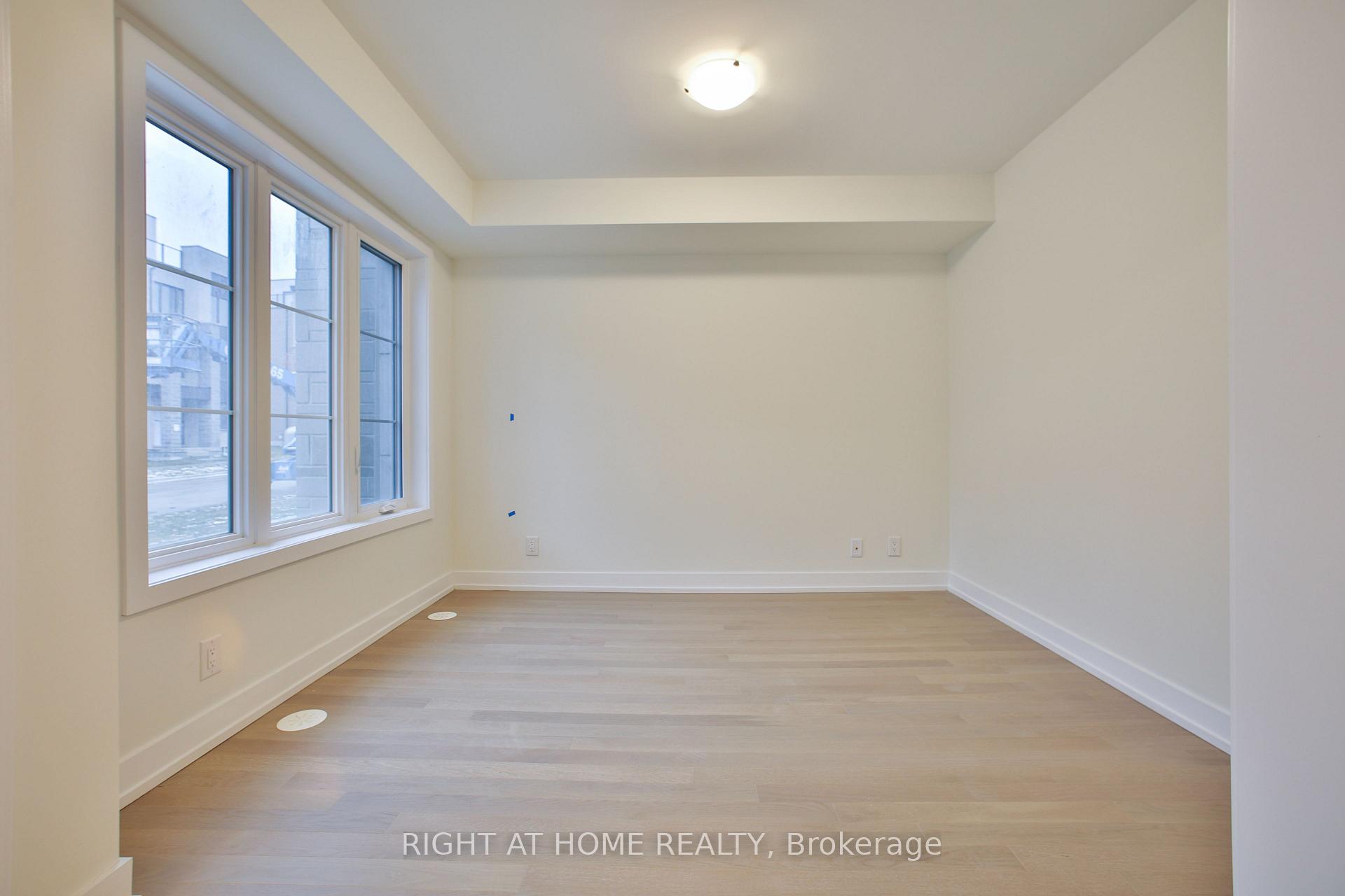 Photo 4 of 11 Guardhouse Crescent, Markham, Angus Glen — HOMEH