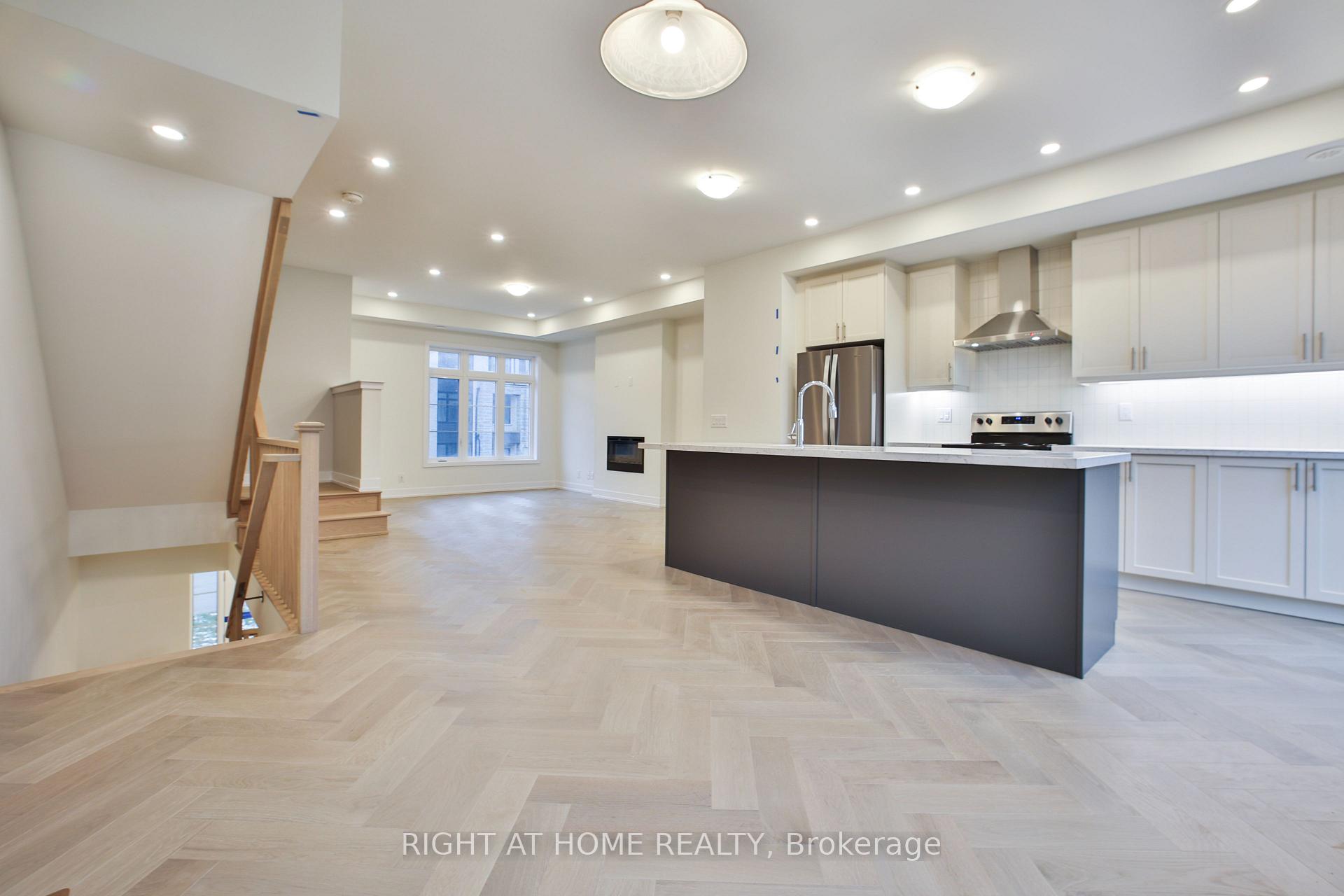 Photo 12 of 11 Guardhouse Crescent, Markham, Angus Glen — HOMEH