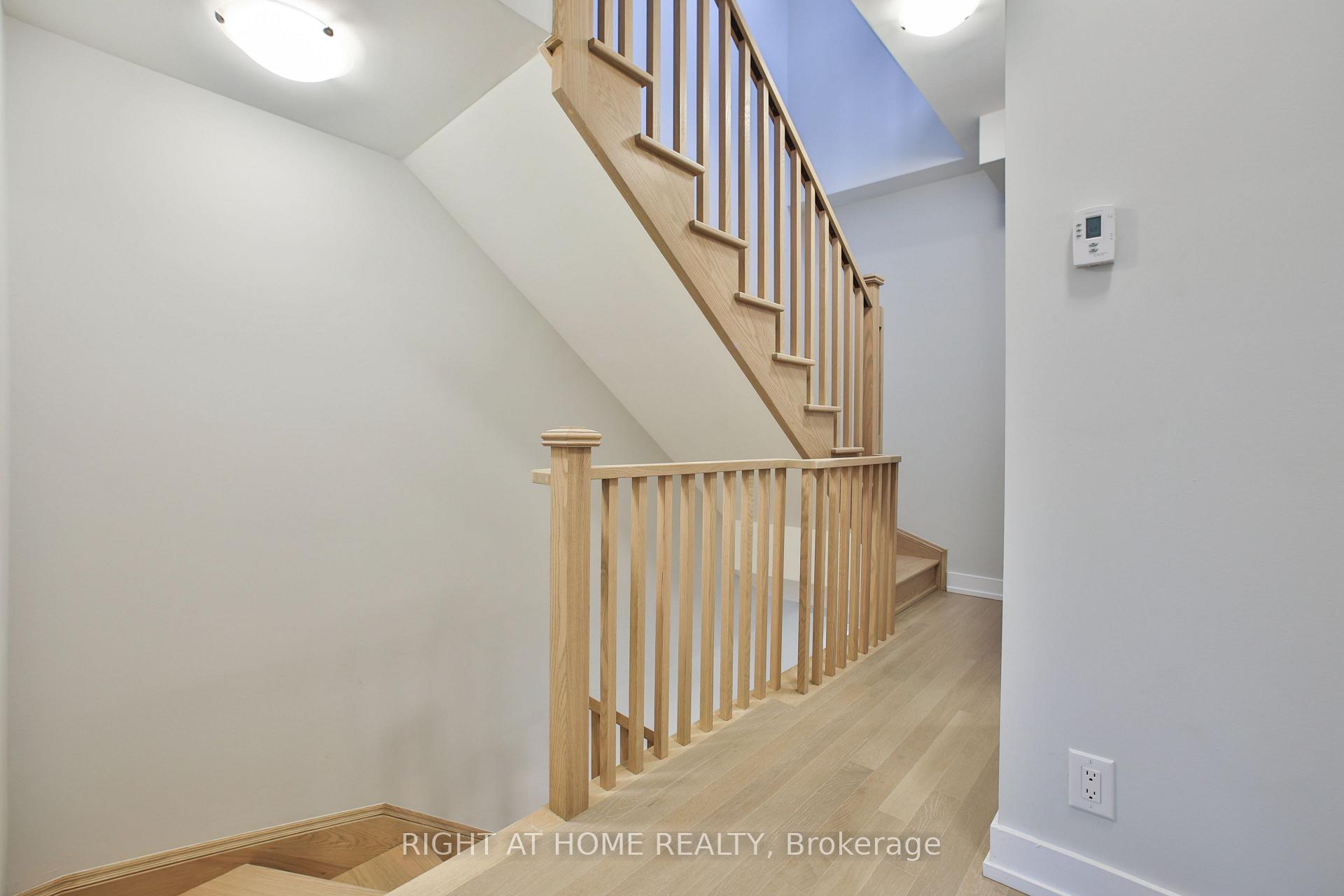 Photo 21 of 11 Guardhouse Crescent, Markham, Angus Glen — HOMEH