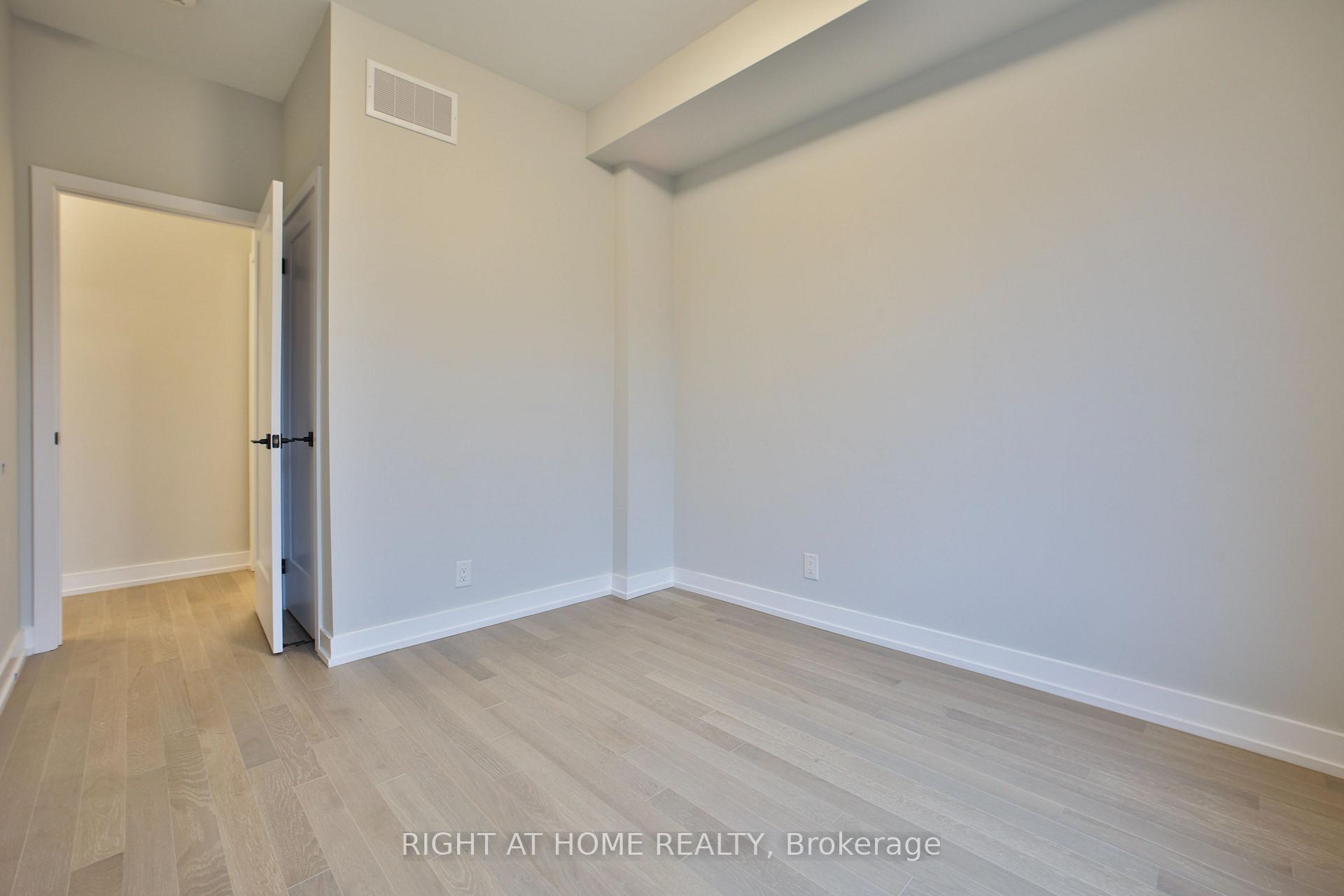 Photo 33 of 11 Guardhouse Crescent, Markham, Angus Glen — HOMEH