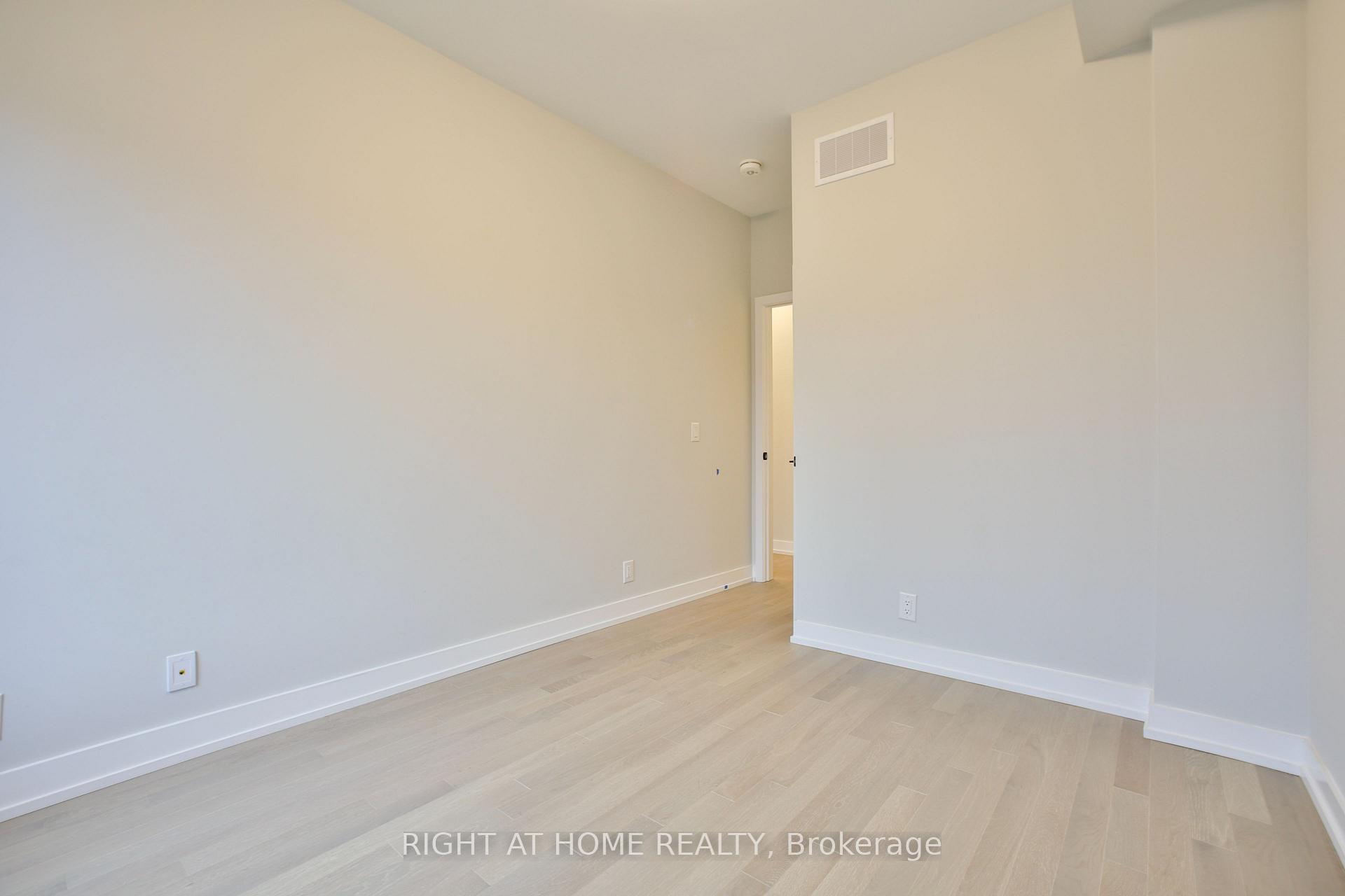 Photo 34 of 11 Guardhouse Crescent, Markham, Angus Glen — HOMEH