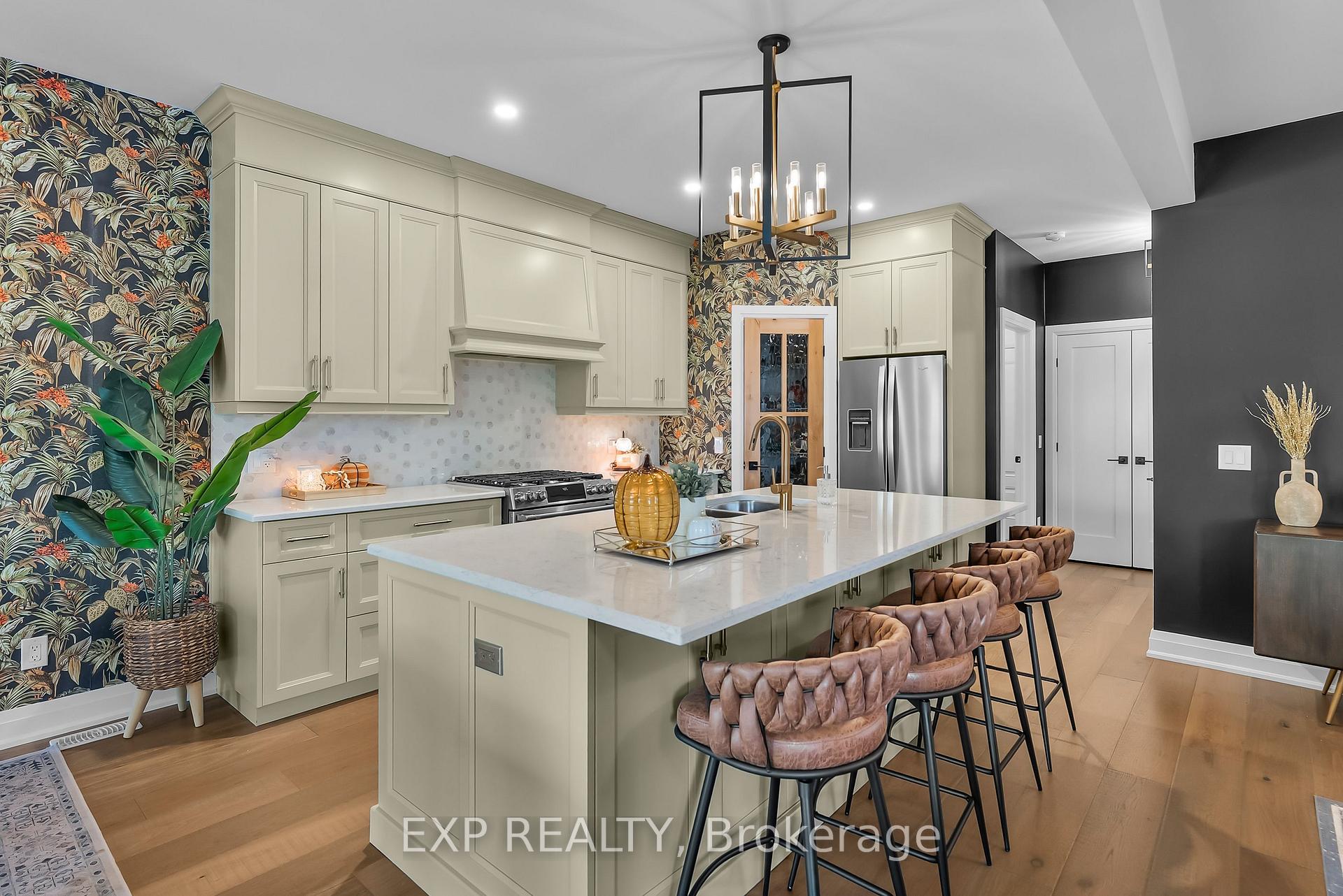 Photo 6 of 155 Susan Drive, Pelham, Fonthill — HOMEH