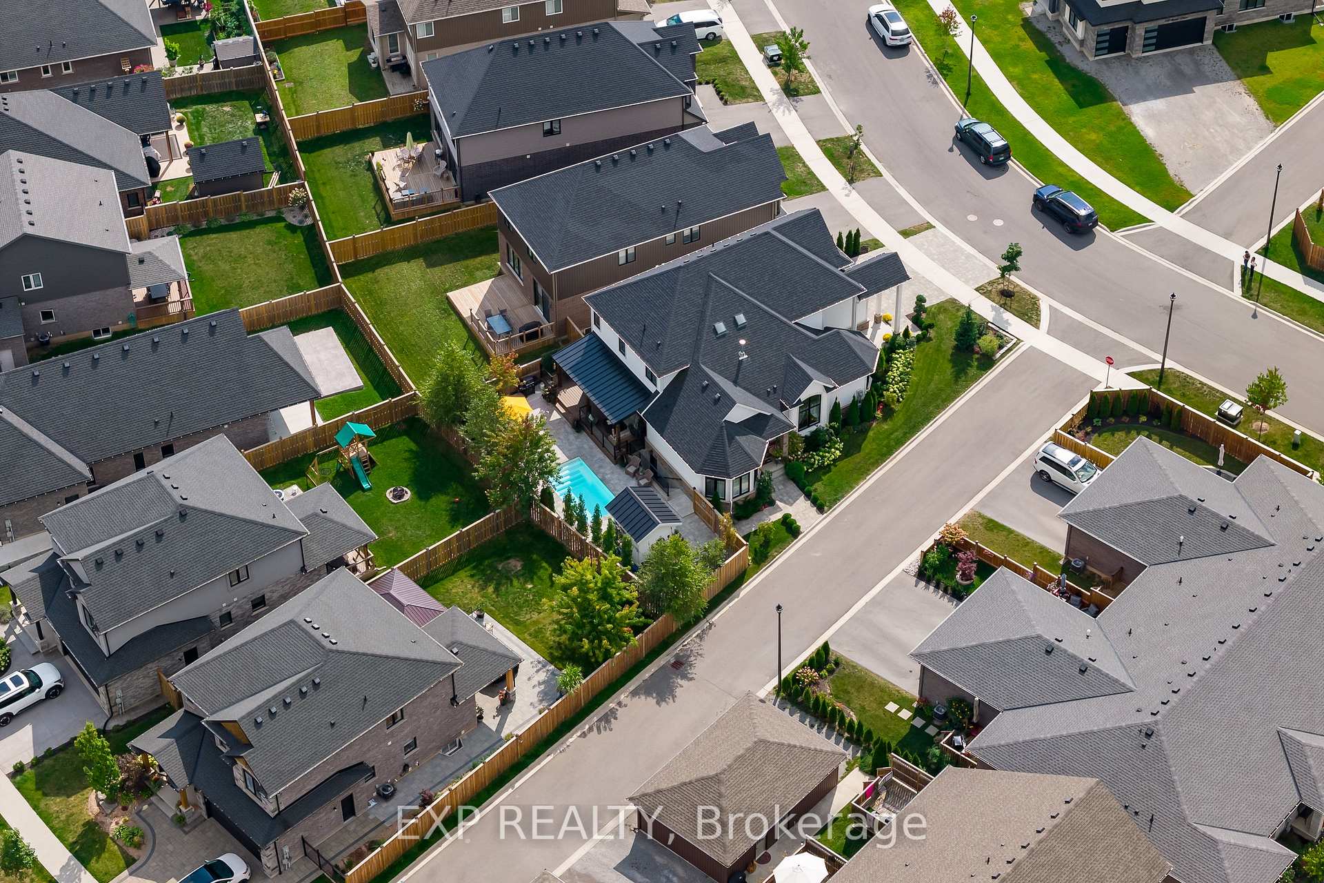 Photo 42 of 155 Susan Drive, Pelham, Fonthill — HOMEH