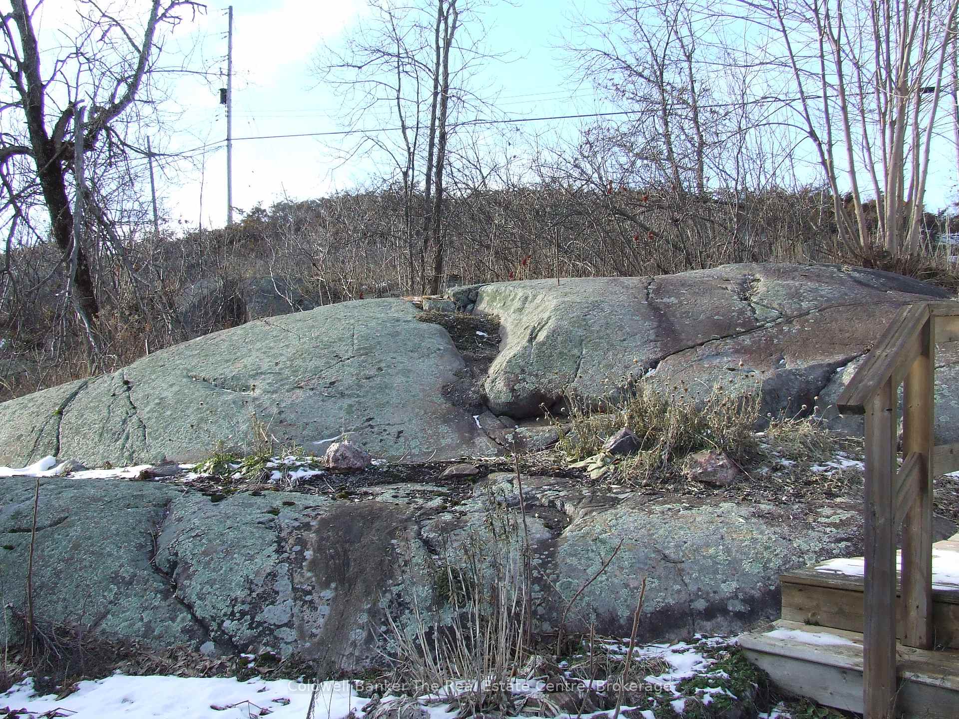 Photo 5 of 1029 Riverside Drive, Parry Sound Remote Area, Wallbridge — HOMEH