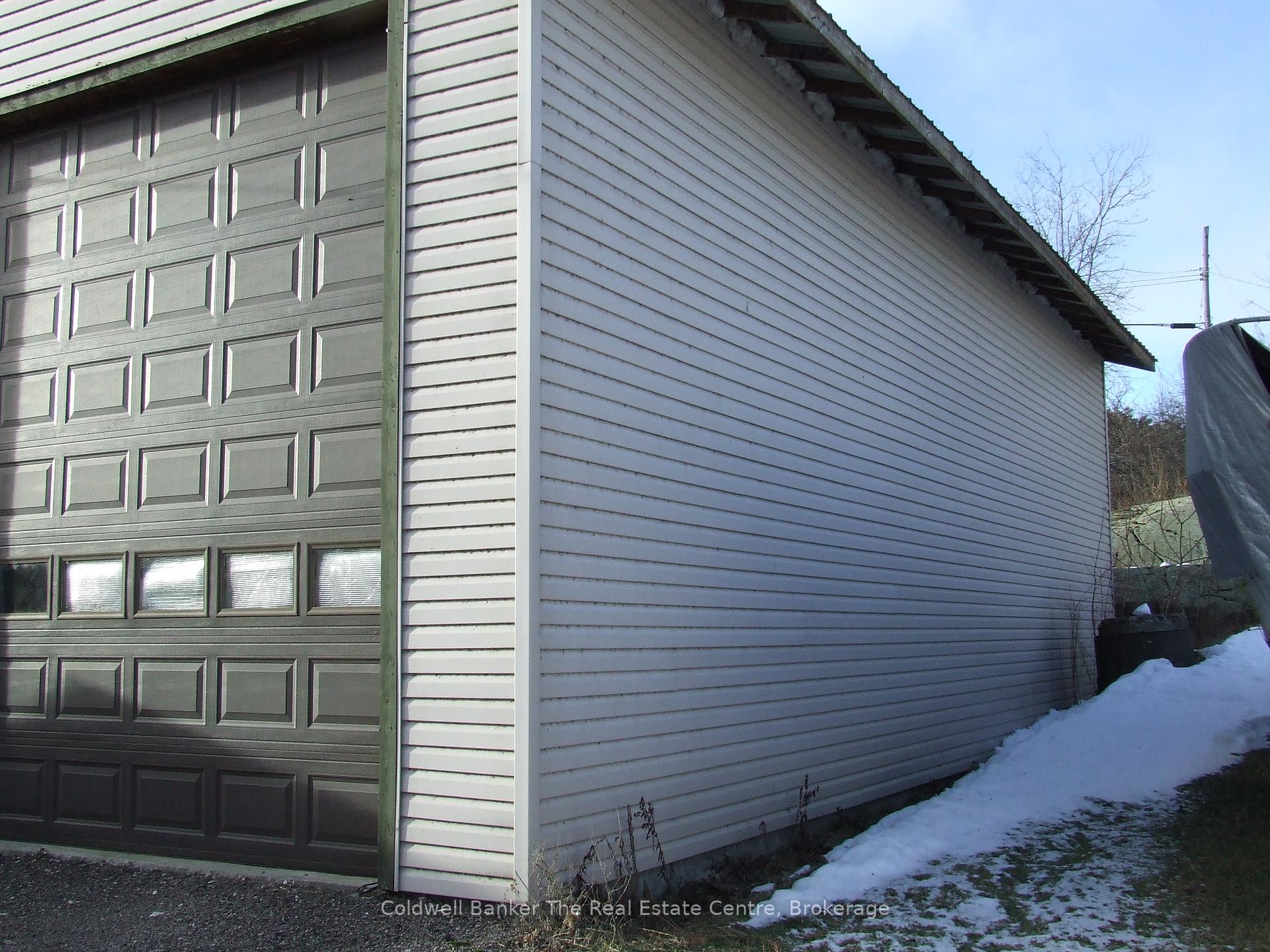 Photo 8 of 1029 Riverside Drive, Parry Sound Remote Area, Wallbridge — HOMEH