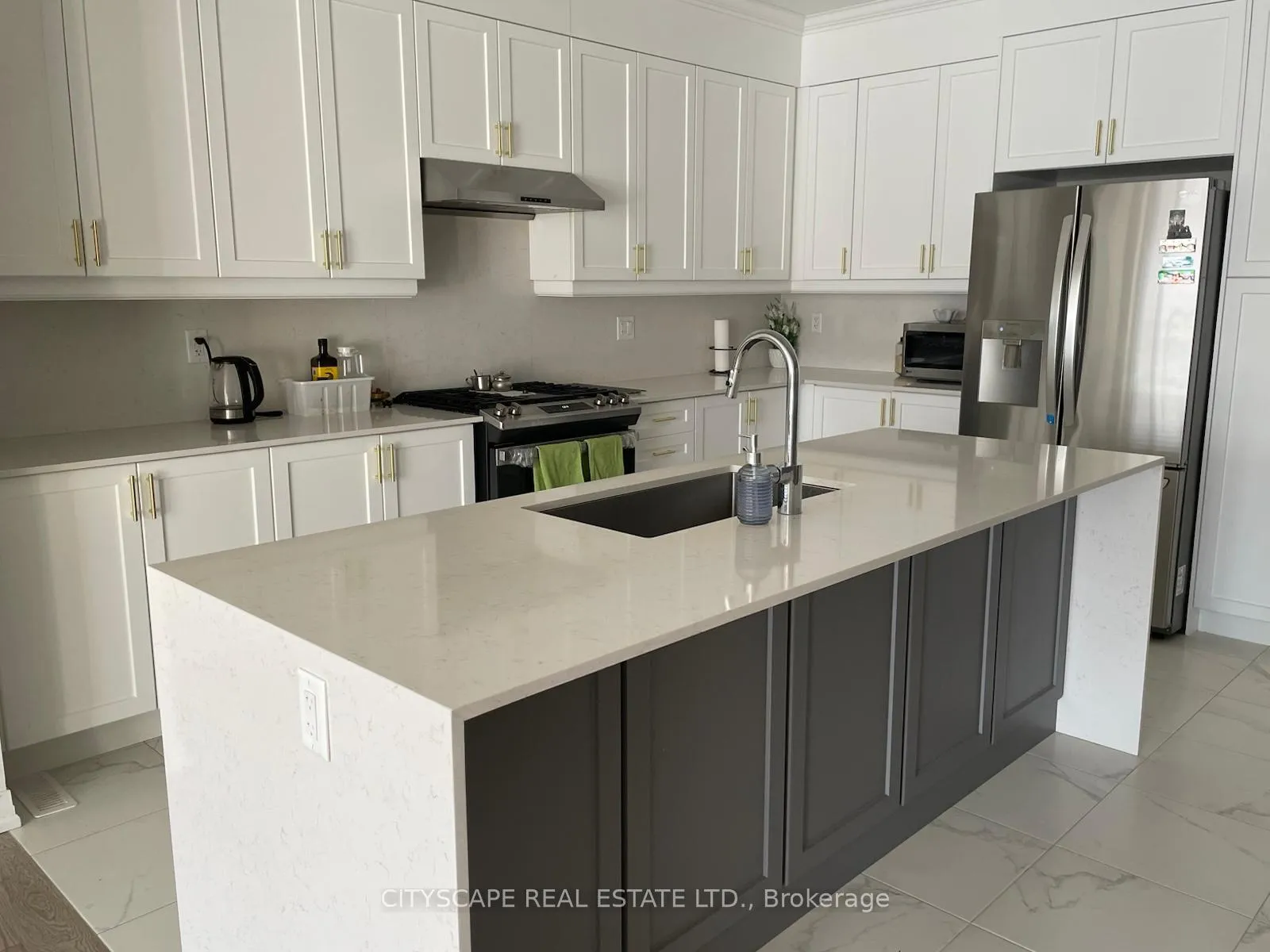 Photo 23 of 8 Marvin Avenue, Oakville, Glenorchy — HOMEH