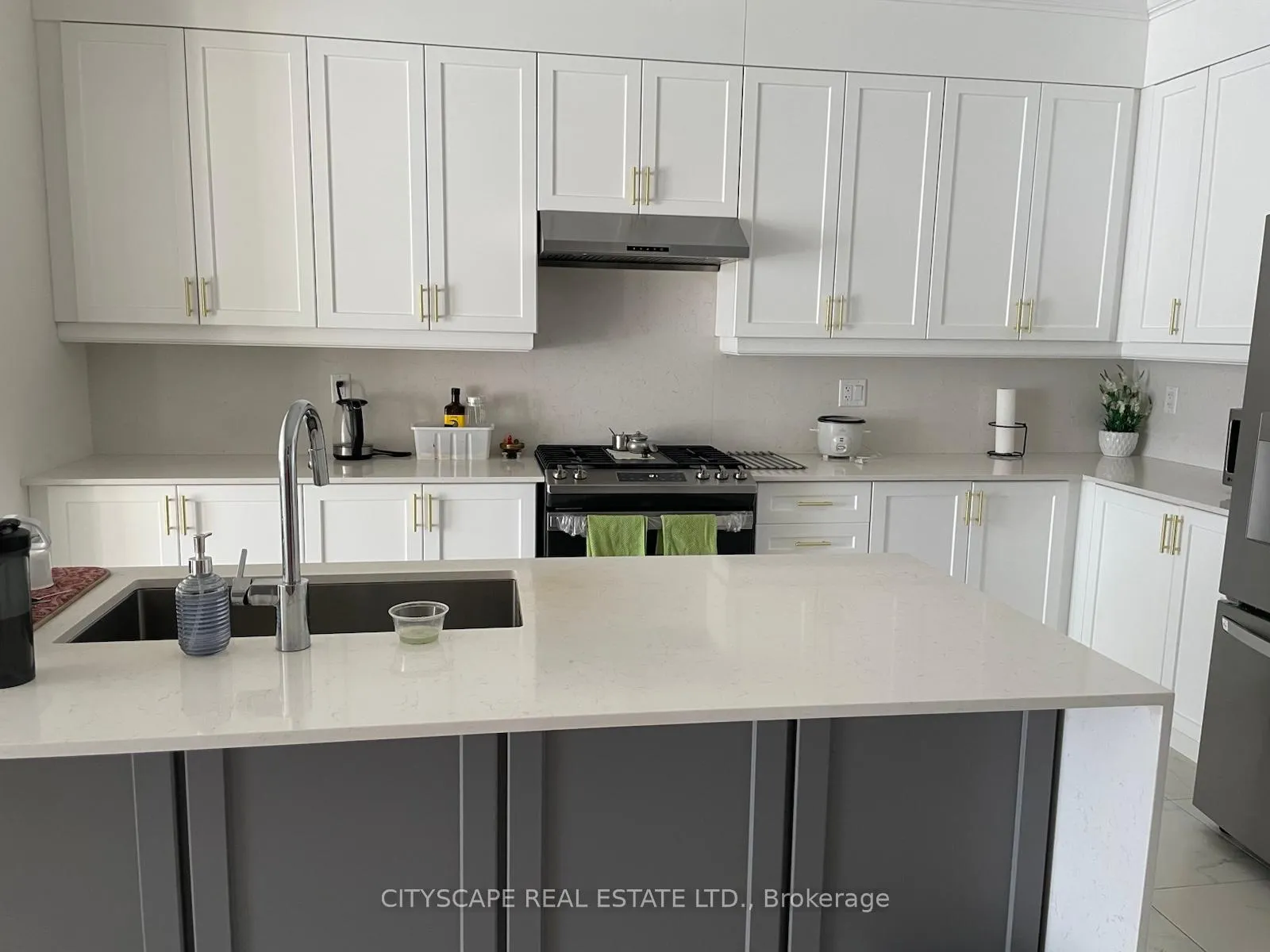Photo 33 of 8 Marvin Avenue, Oakville, Glenorchy — HOMEH