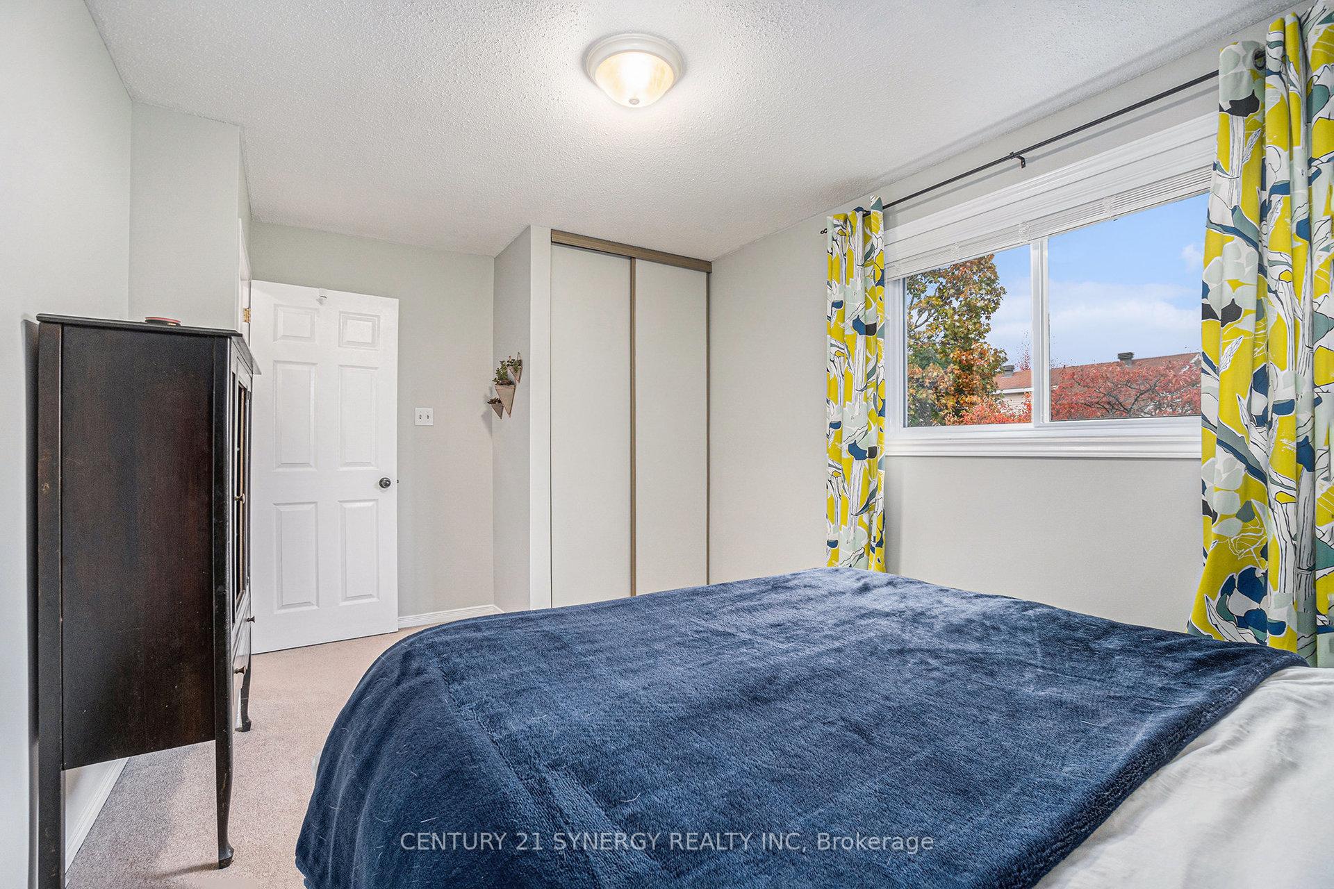 Photo 15 of 1665 Champneuf Drive, Ottawa, Chateauneuf — HOMEH