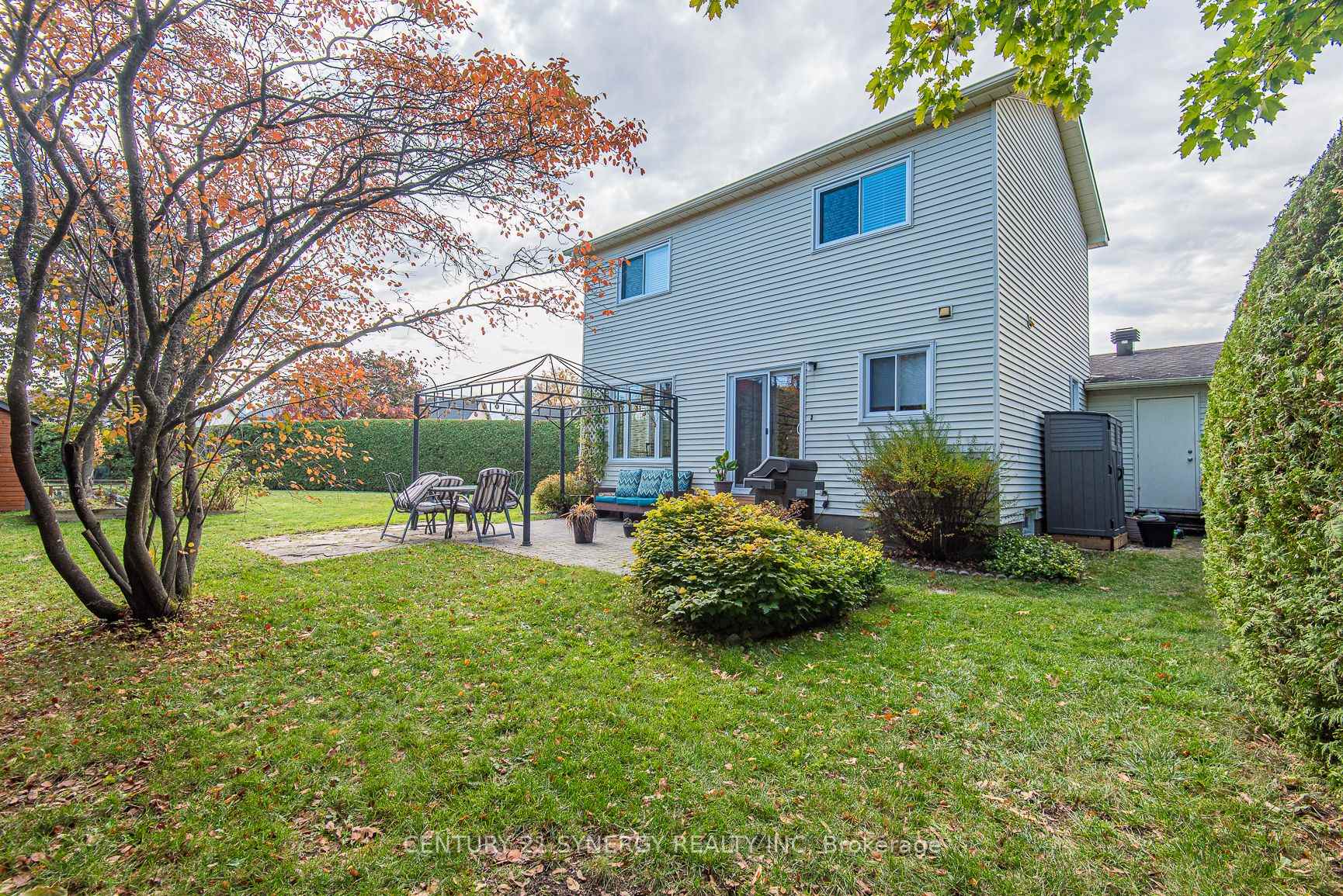 Photo 28 of 1665 Champneuf Drive, Ottawa, Chateauneuf — HOMEH