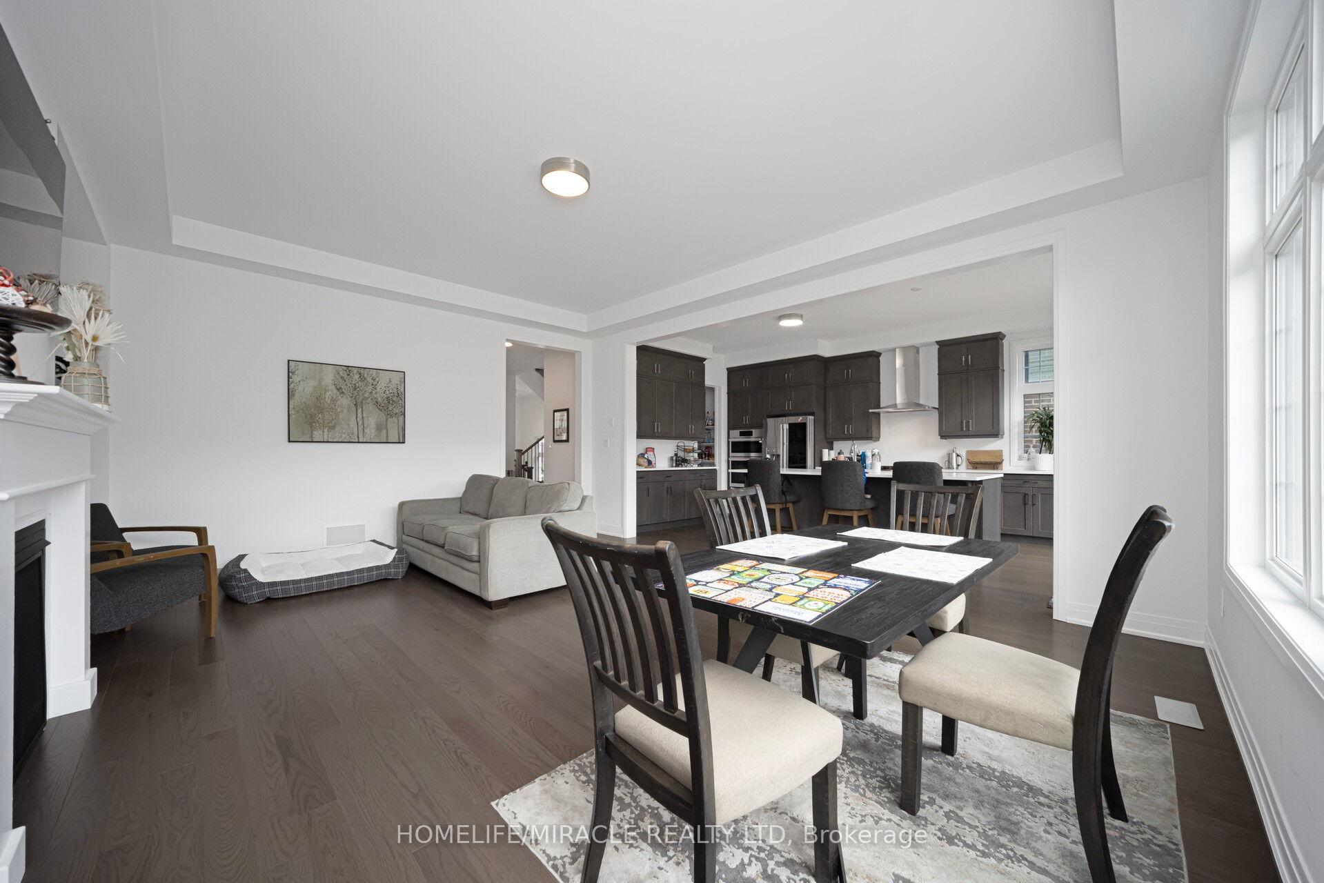 Photo 14 of 1348 Aymond Crescent, Oakville, Joshua Meadows — HOMEH