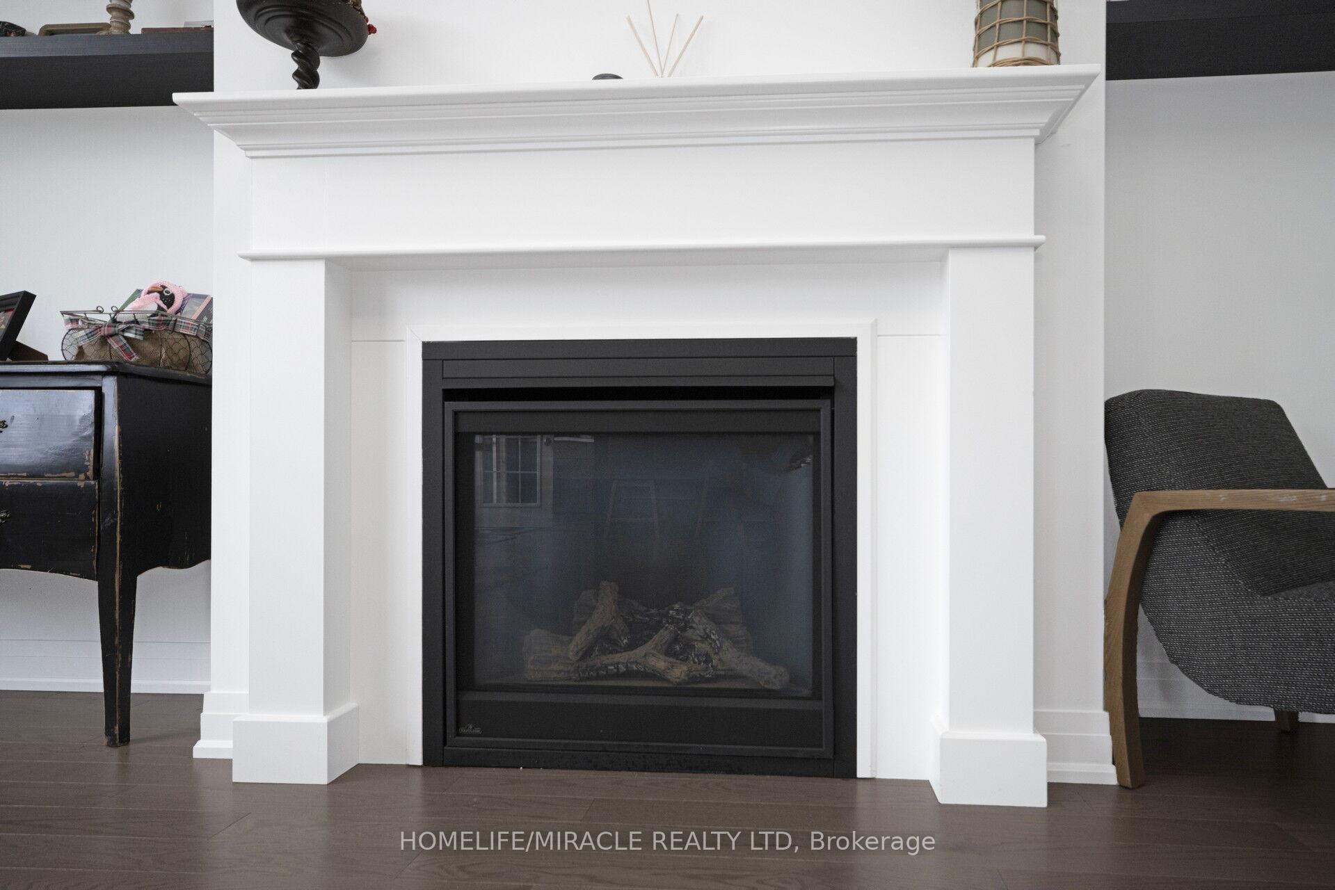 Photo 16 of 1348 Aymond Crescent, Oakville, Joshua Meadows — HOMEH
