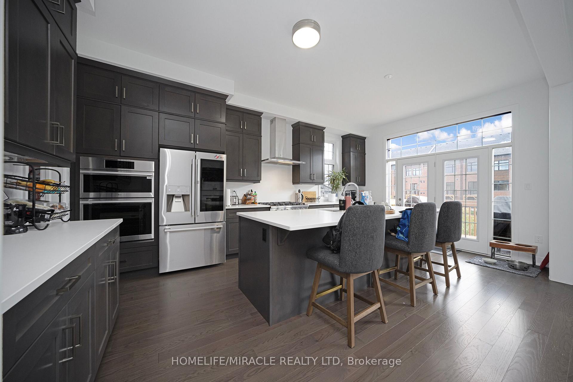 Photo 20 of 1348 Aymond Crescent, Oakville, Joshua Meadows — HOMEH