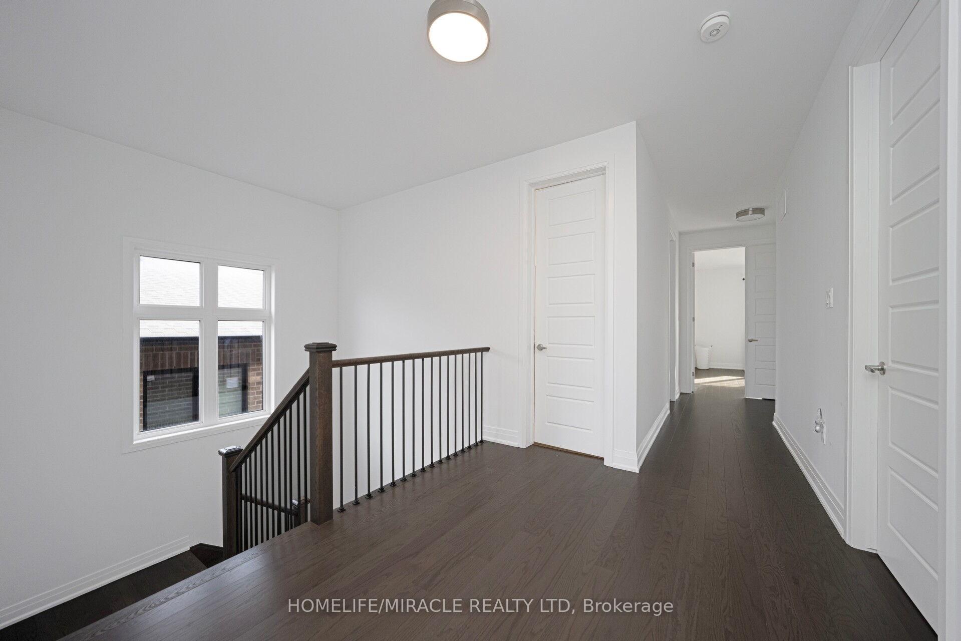Photo 24 of 1348 Aymond Crescent, Oakville, Joshua Meadows — HOMEH