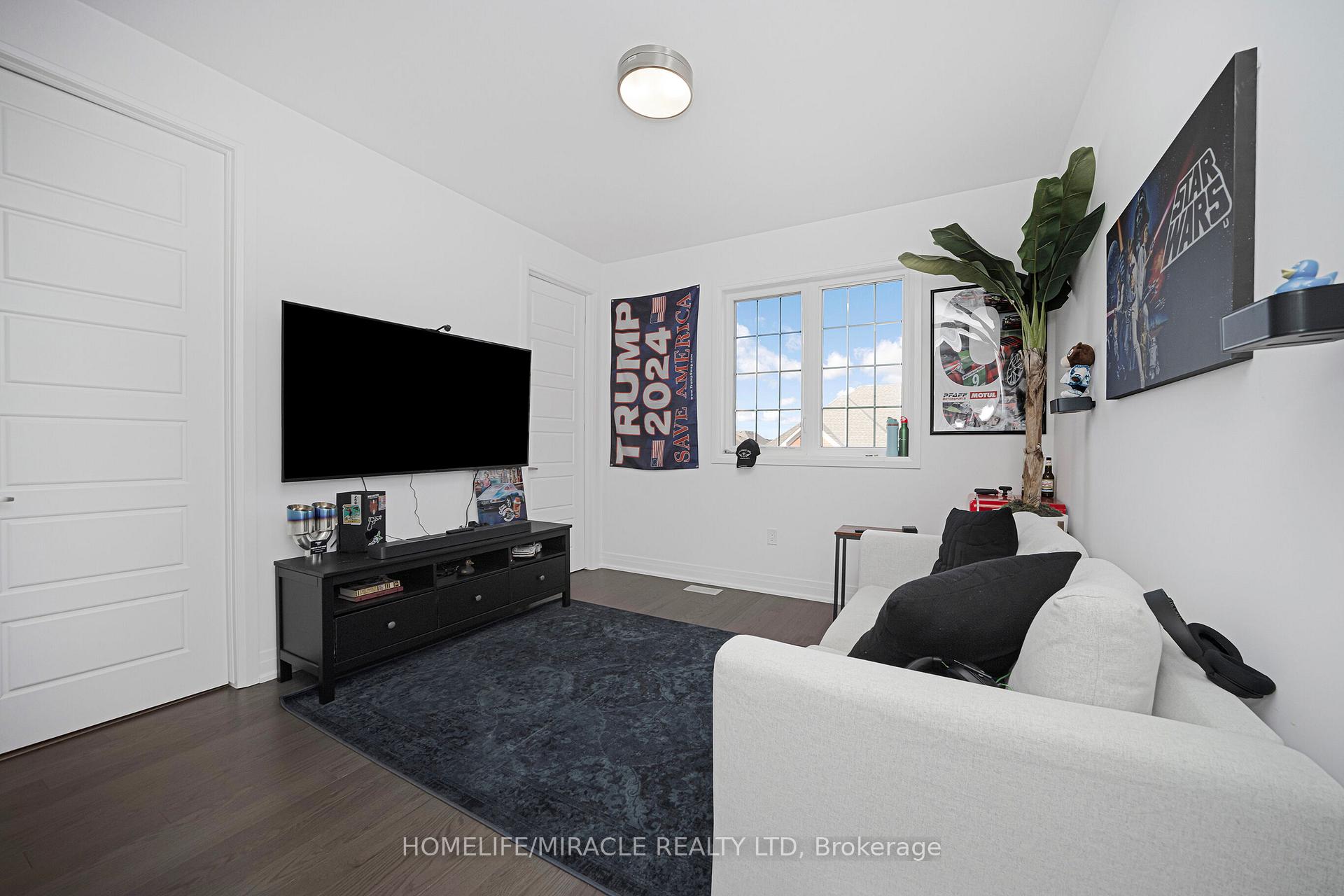 Photo 25 of 1348 Aymond Crescent, Oakville, Joshua Meadows — HOMEH
