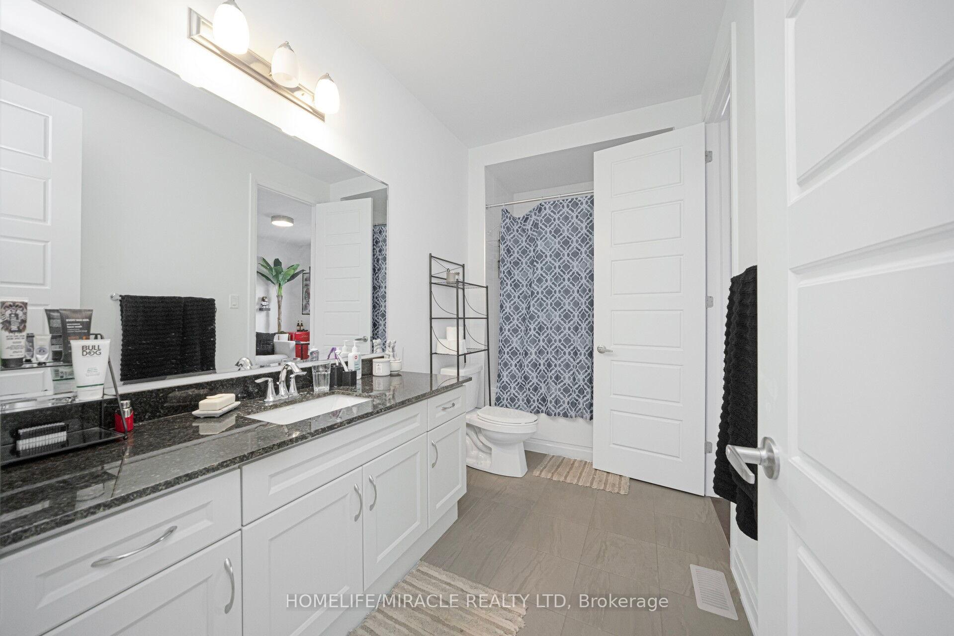 Photo 28 of 1348 Aymond Crescent, Oakville, Joshua Meadows — HOMEH