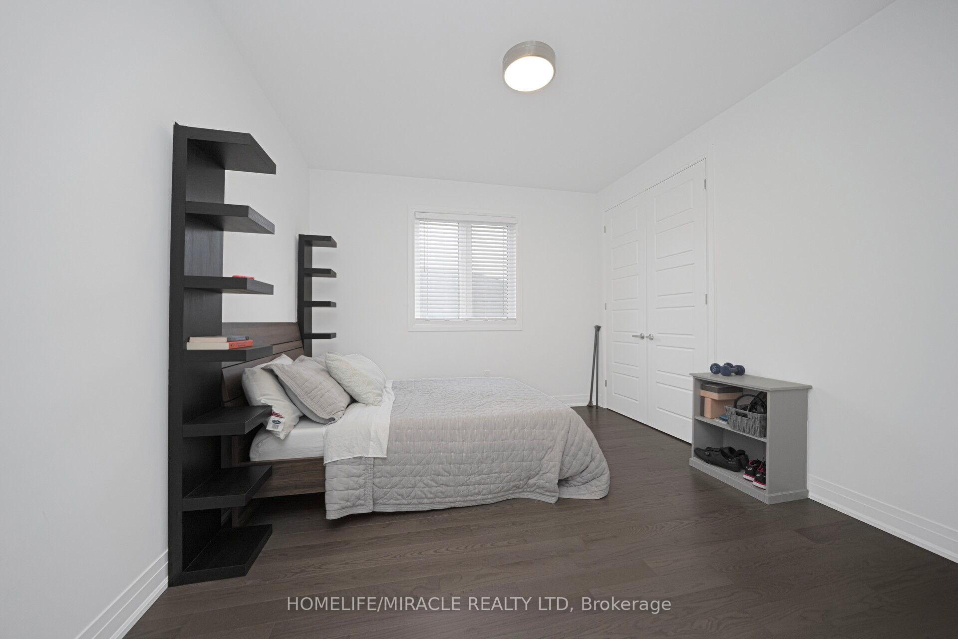 Photo 31 of 1348 Aymond Crescent, Oakville, Joshua Meadows — HOMEH