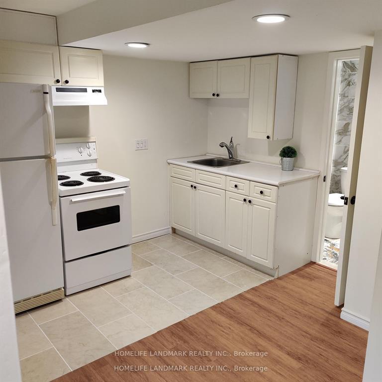 Photo 1 of 2184 Buttonbush Crescent, Mississauga, Erin Mills — HOMEH