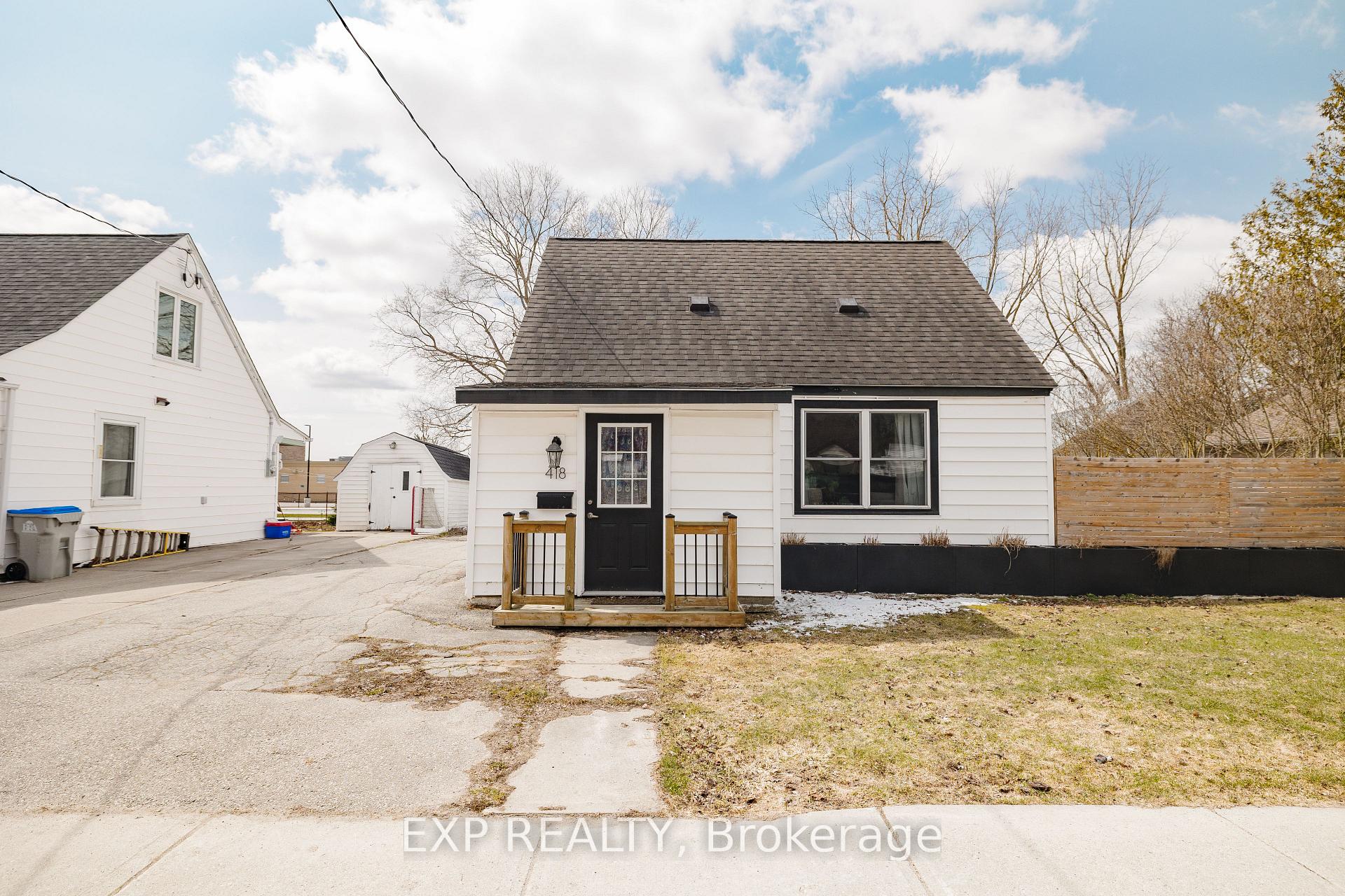 Photo 2 of 418 Clayton Street E, North Perth, Listowel — HOMEH