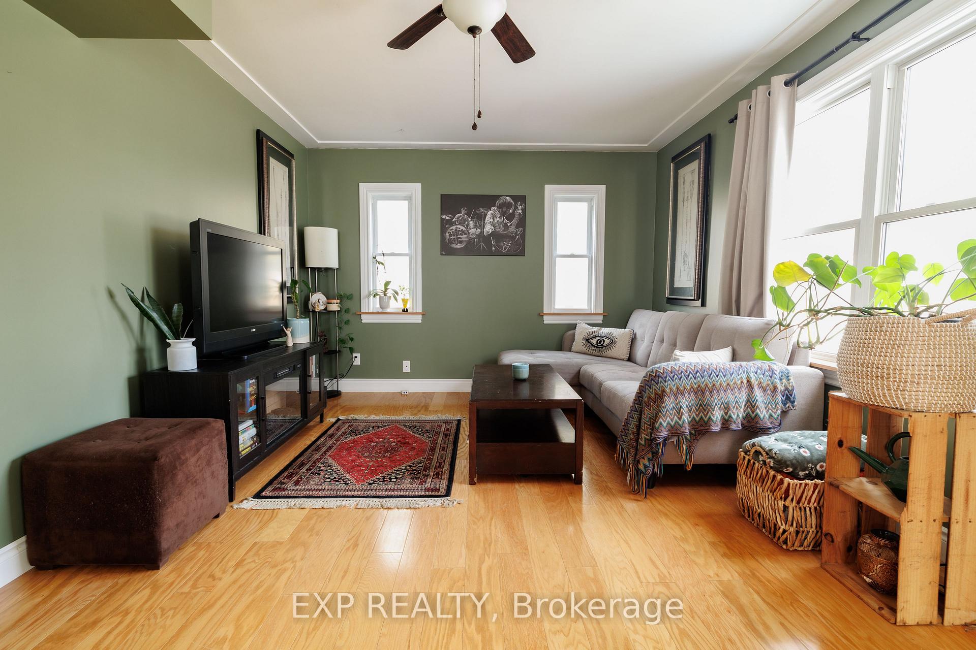 Photo 7 of 418 Clayton Street E, North Perth, Listowel — HOMEH