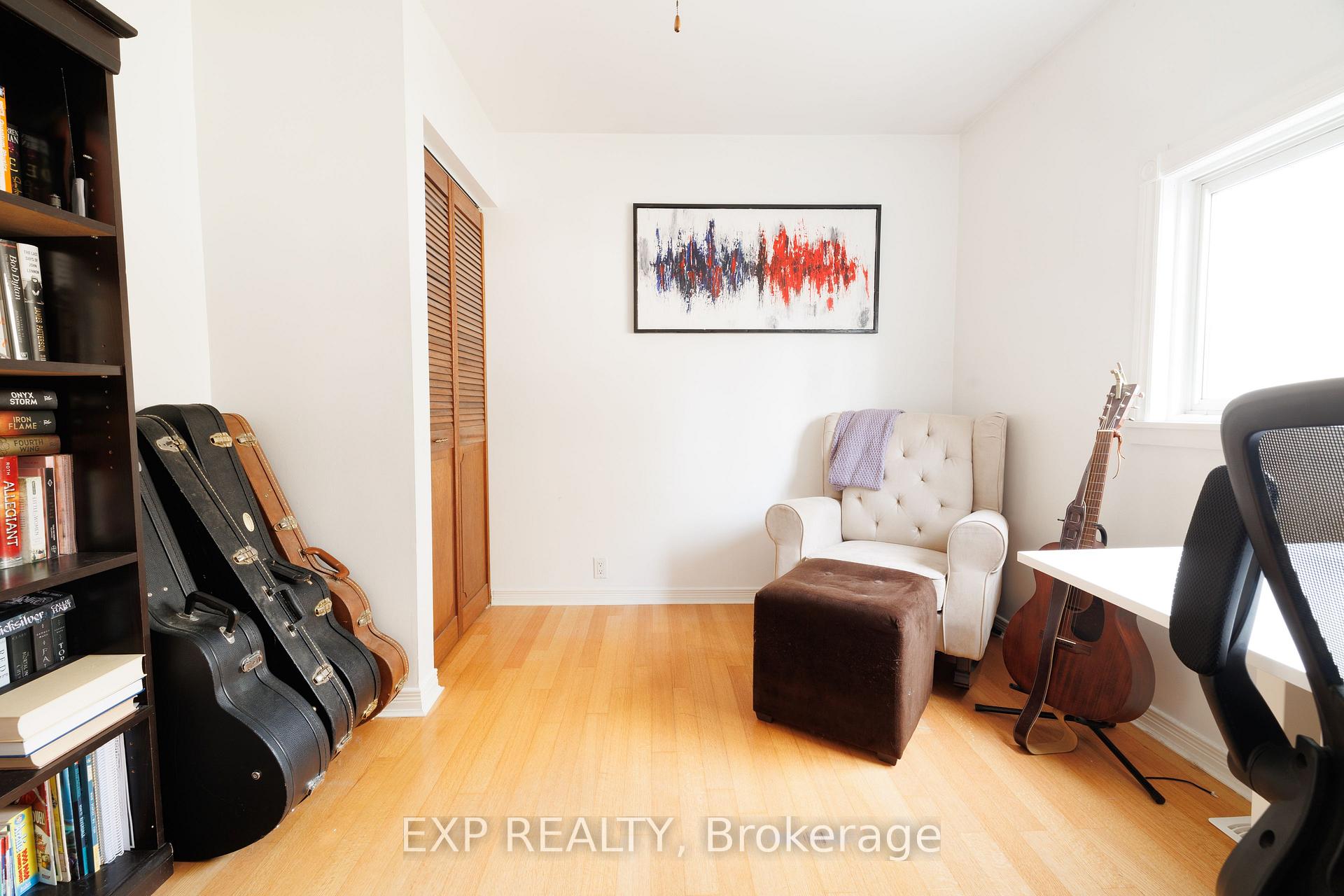 Photo 10 of 418 Clayton Street E, North Perth, Listowel — HOMEH