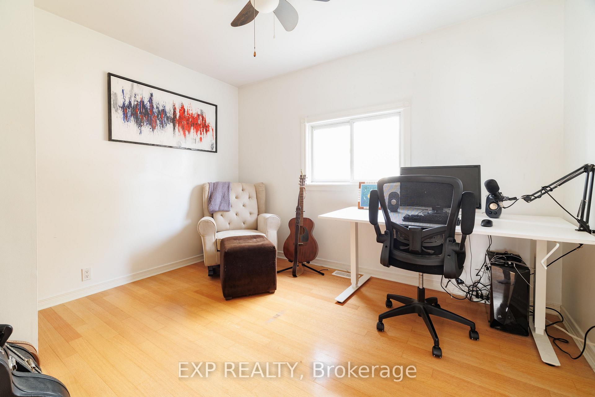 Photo 11 of 418 Clayton Street E, North Perth, Listowel — HOMEH