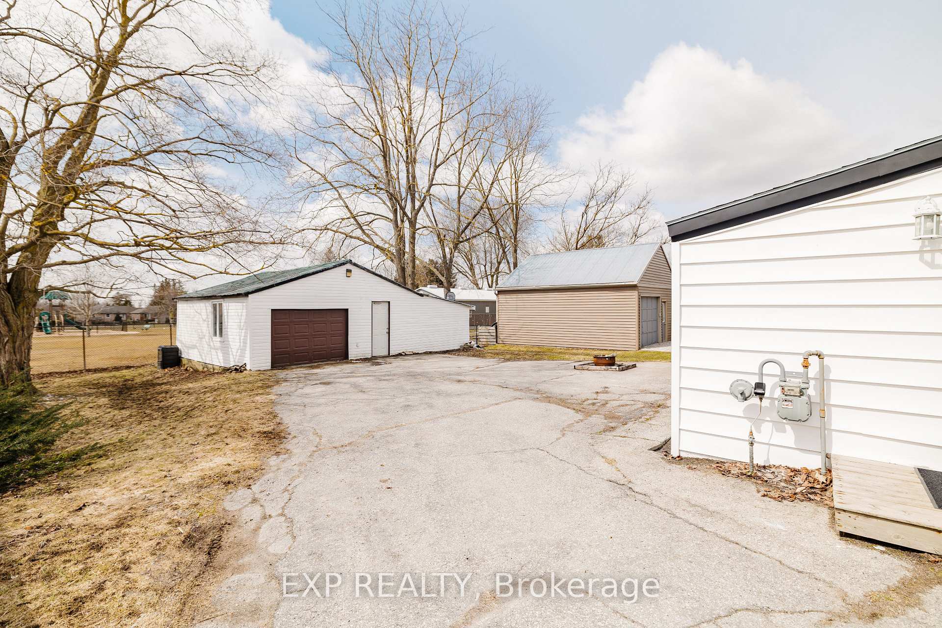 Photo 23 of 418 Clayton Street E, North Perth, Listowel — HOMEH