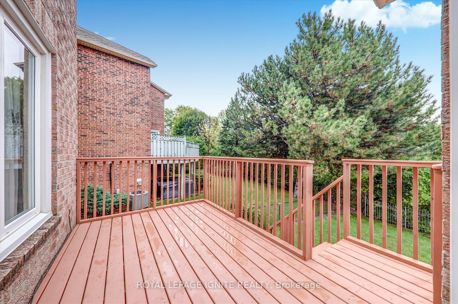 Photo 14 of 2061 Folkway Drive, Mississauga, Erin Mills — HOMEH