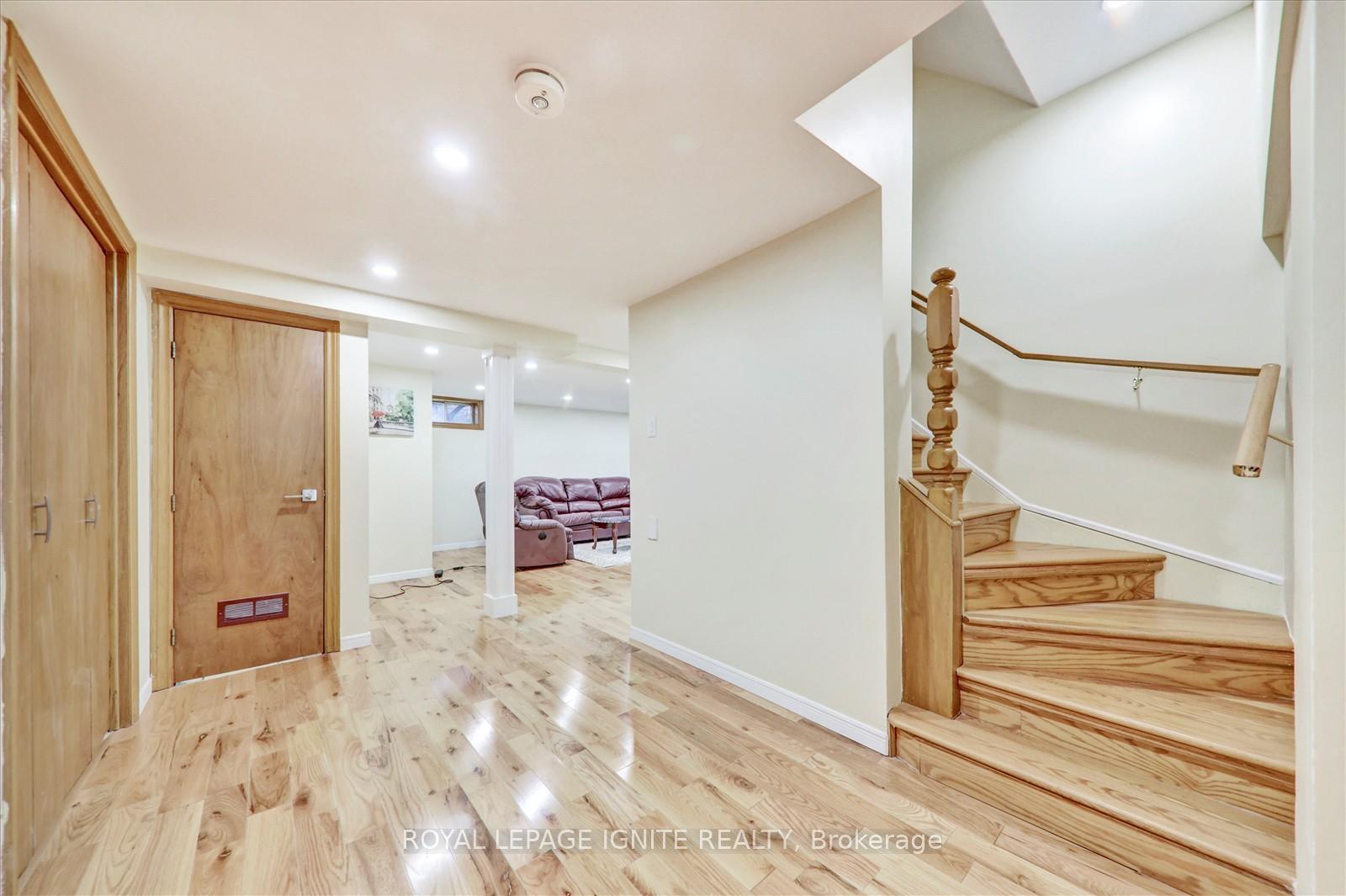 Photo 29 of 2061 Folkway Drive, Mississauga, Erin Mills — HOMEH