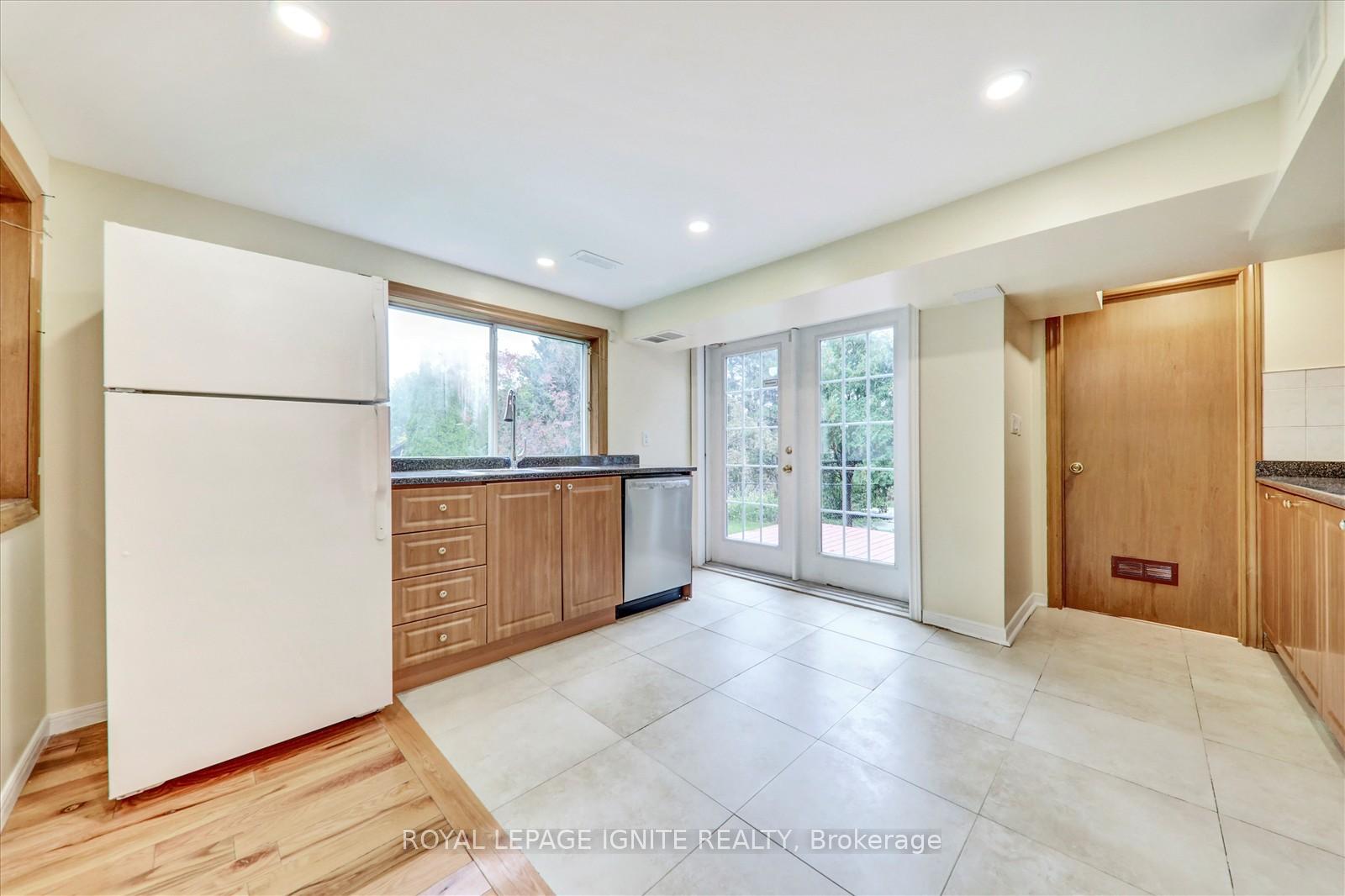 Photo 32 of 2061 Folkway Drive, Mississauga, Erin Mills — HOMEH