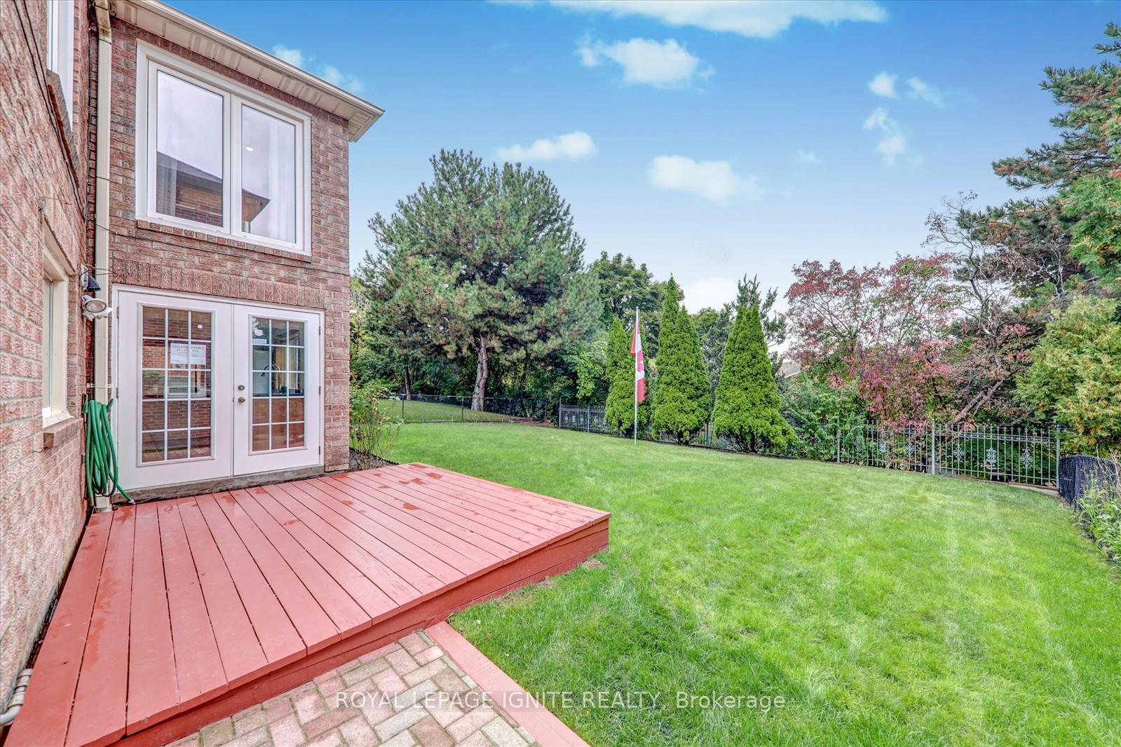 Photo 39 of 2061 Folkway Drive, Mississauga, Erin Mills — HOMEH