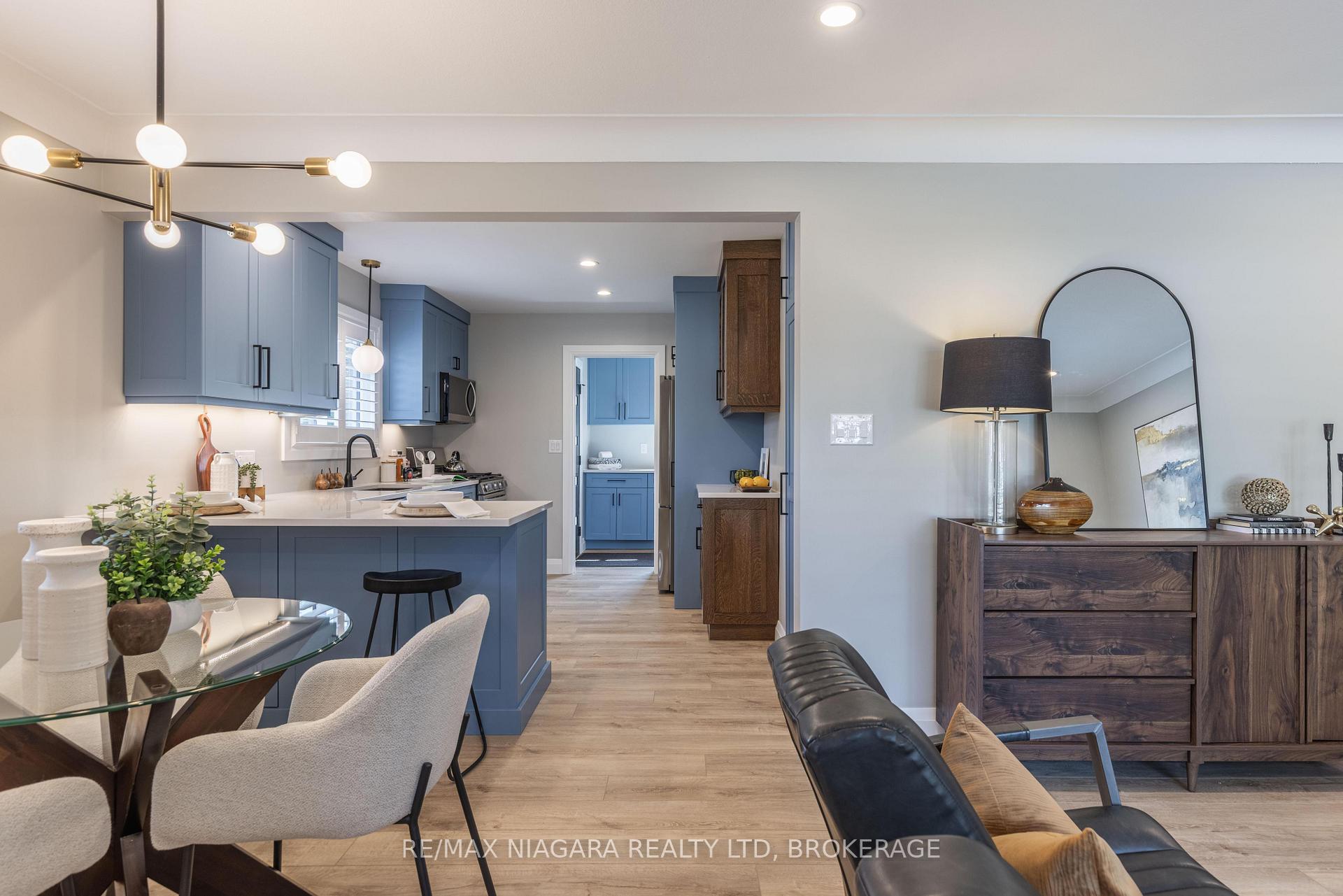 Photo 6 of Unit MAIN, 4612 Nancy Drive, Niagara Falls, Morrison — HOMEH