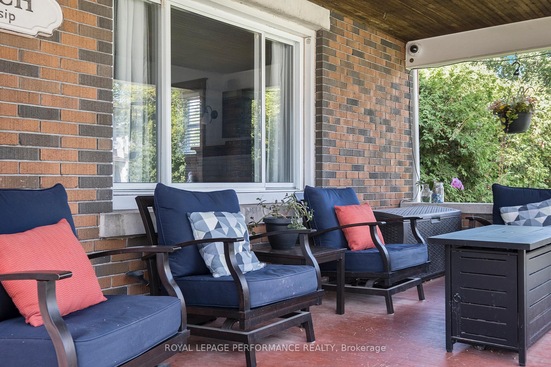 Photo 5 of 5 Minto Street, North Stormont, Finch — HOMEH