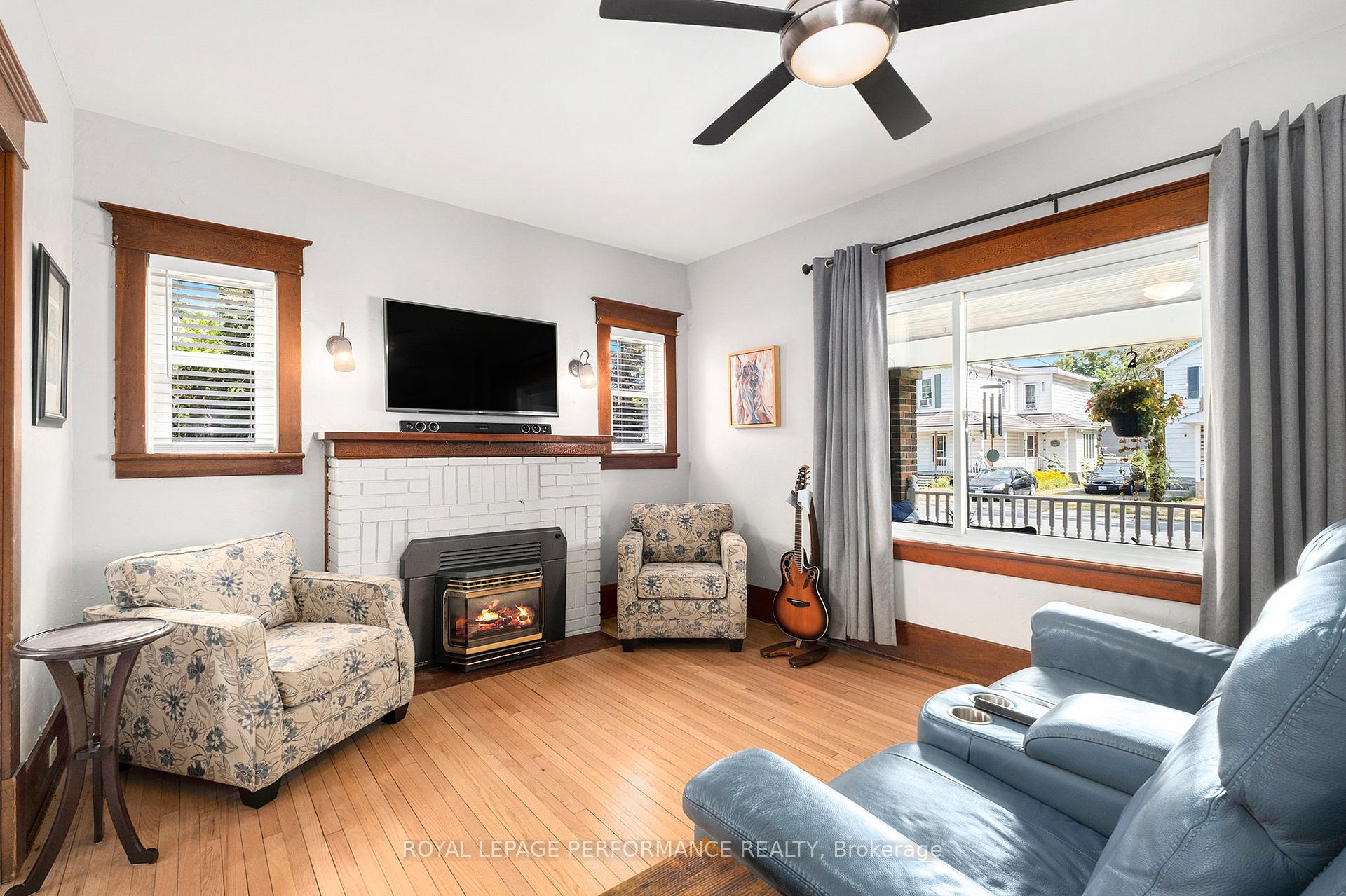 Photo 7 of 5 Minto Street, North Stormont, Finch — HOMEH