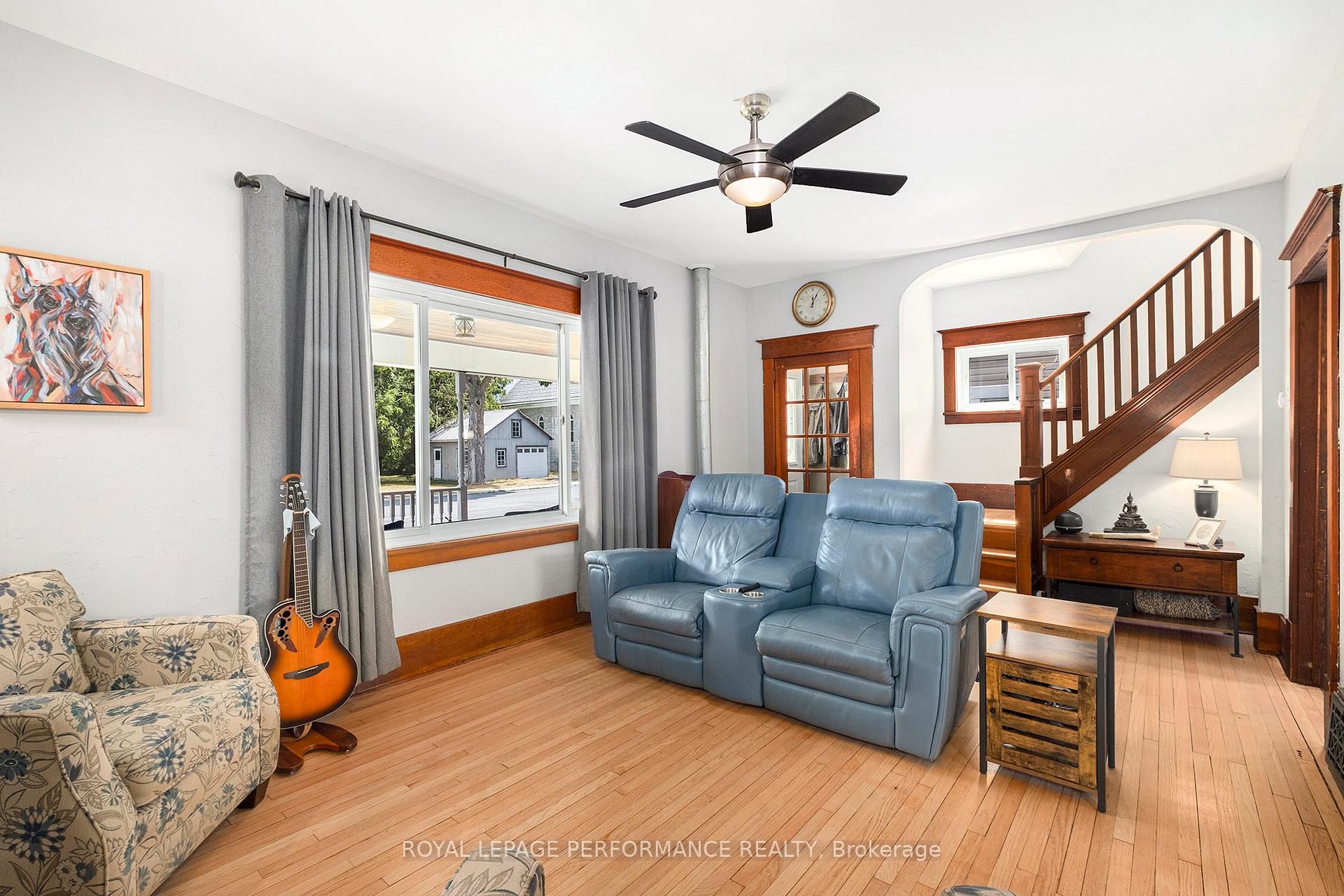 Photo 10 of 5 Minto Street, North Stormont, Finch — HOMEH