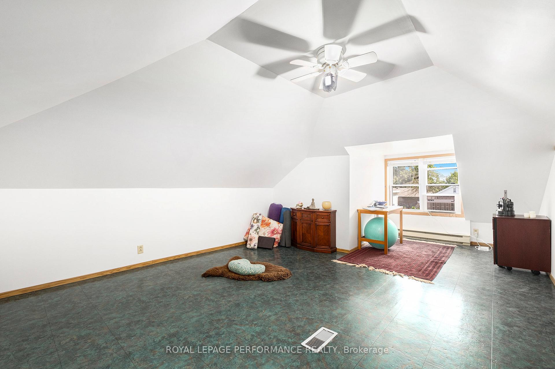 Photo 26 of 5 Minto Street, North Stormont, Finch — HOMEH